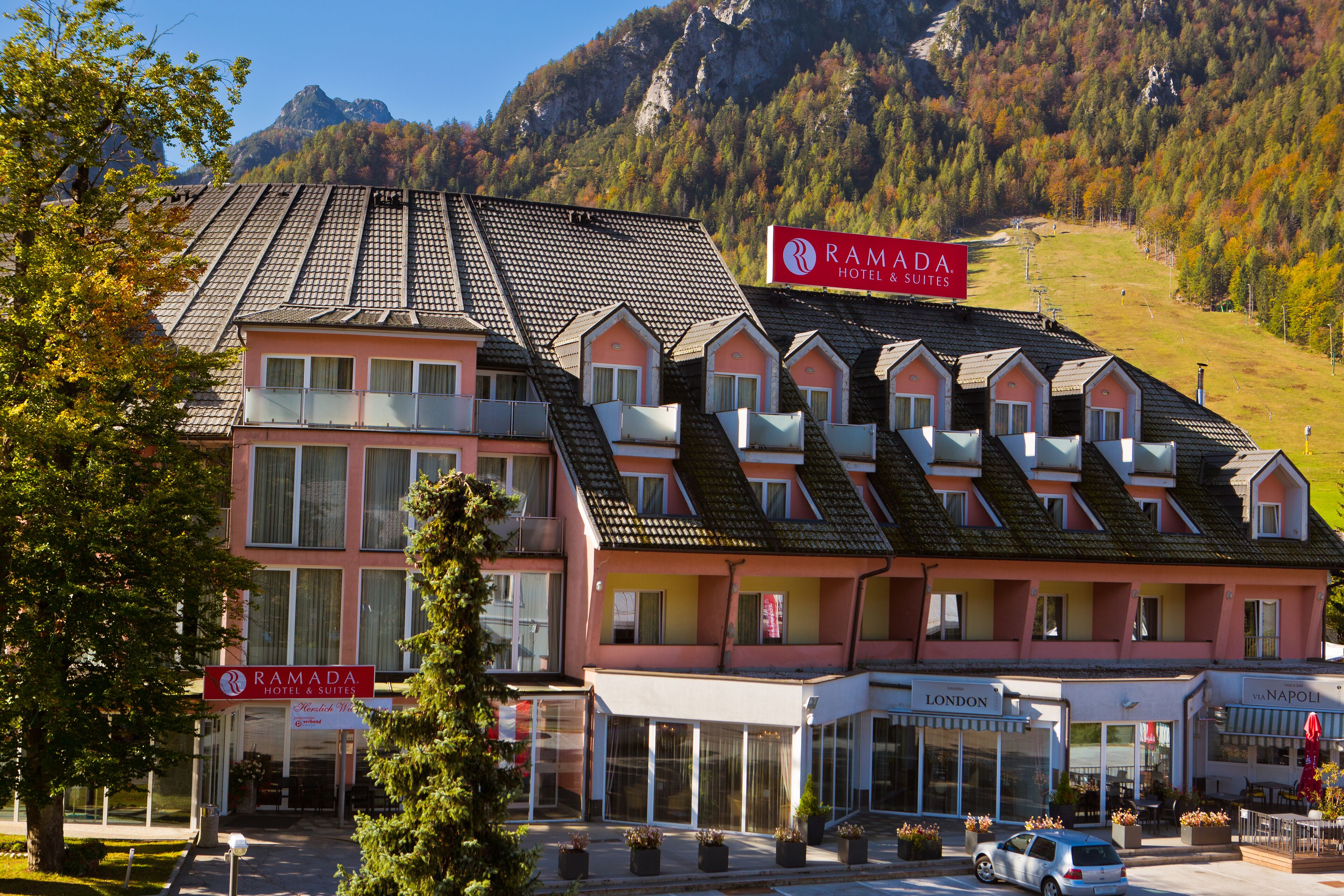 Ramada Hotel & Suites by Wyndham Kranjska Gora Ramada Hotel & Suites by Wyndham Kranjska Gora