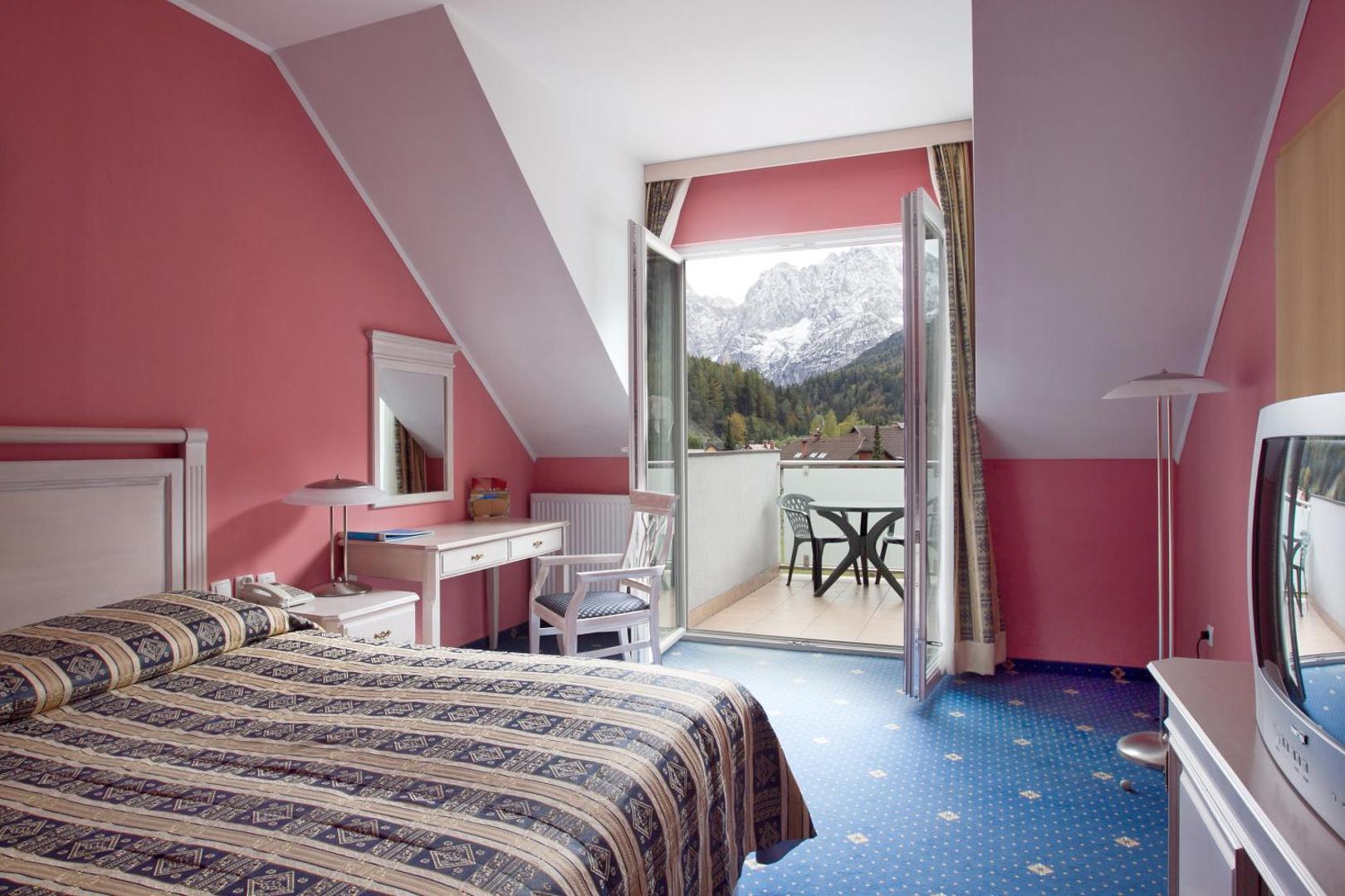 Ramada Hotel & Suites by Wyndham Kranjska Gora Ramada Hotel & Suites by Wyndham Kranjska Gora