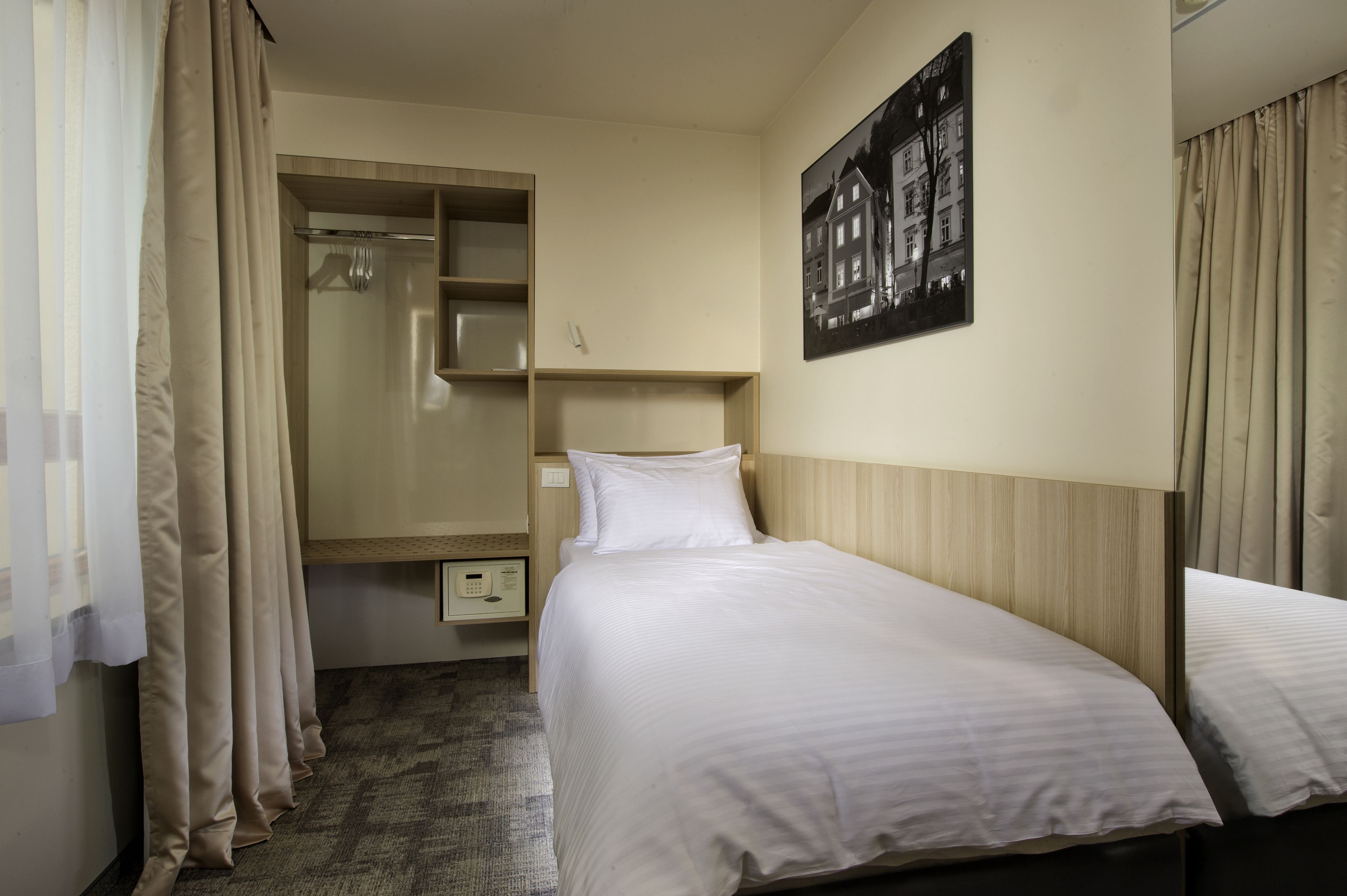 City Hotel Ljubljana City Hotel Ljubljana