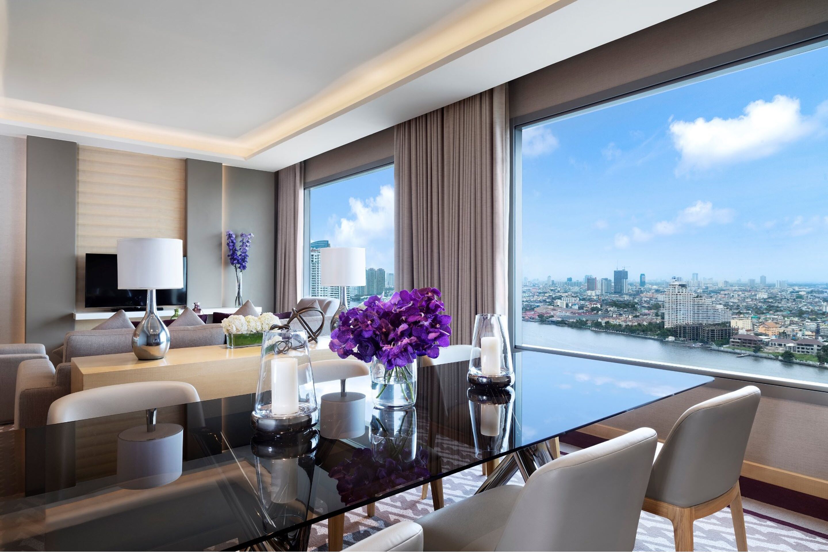 Avani+ Riverside Bangkok Hotel Avani+ Riverside Bangkok Hotel