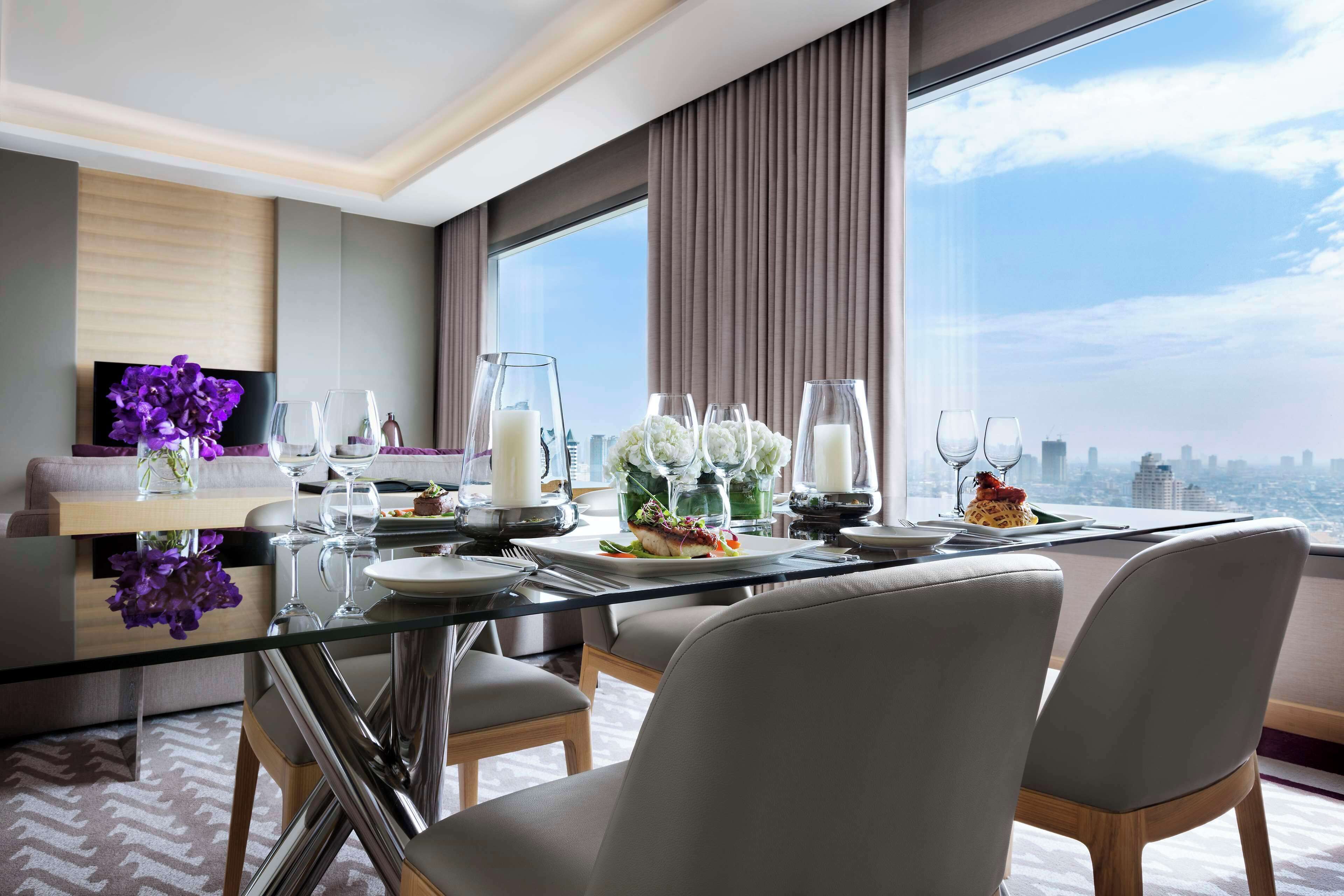 Avani+ Riverside Bangkok Hotel Avani+ Riverside Bangkok Hotel