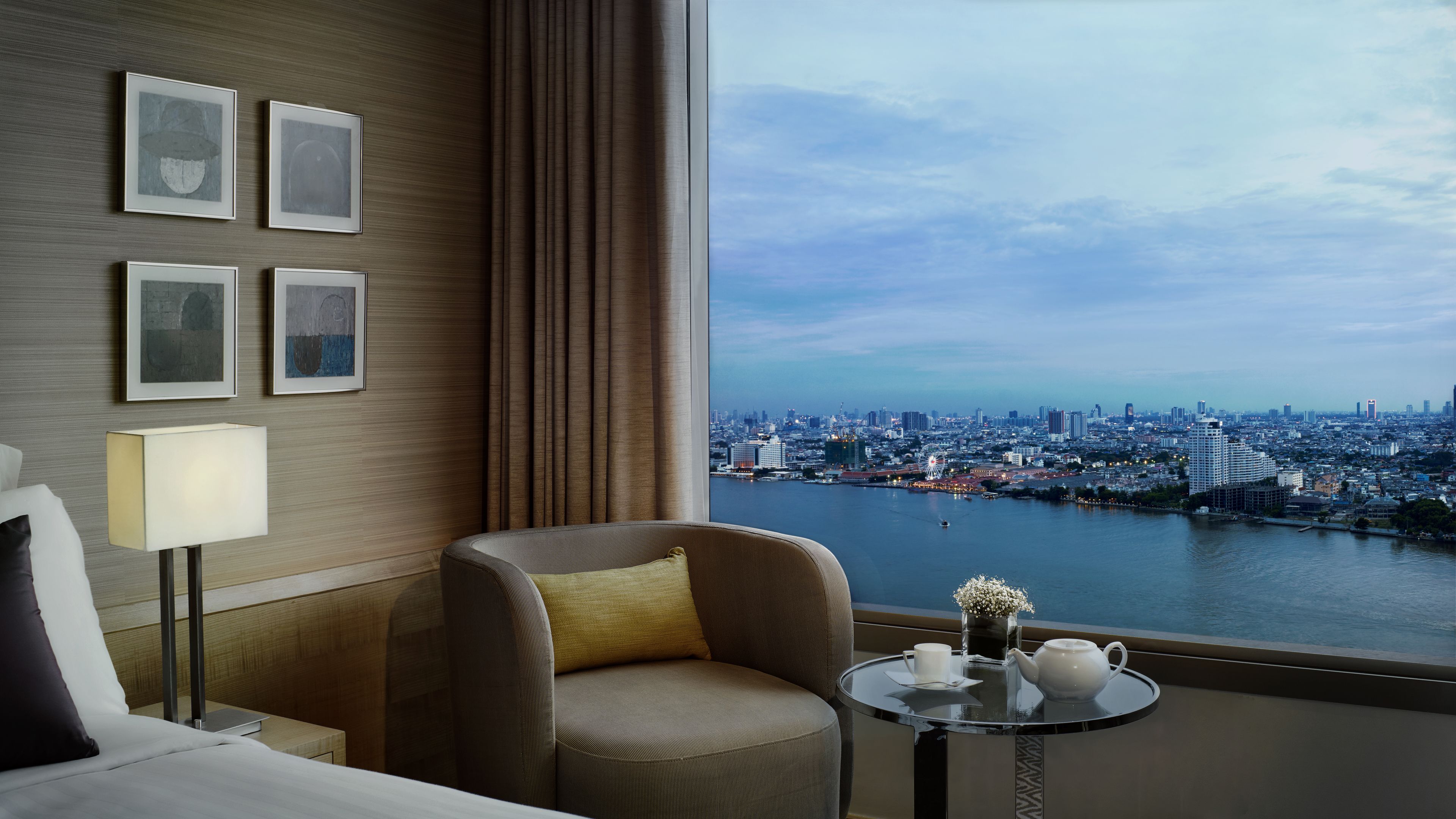 Avani+ Riverside Bangkok Hotel Avani+ Riverside Bangkok Hotel