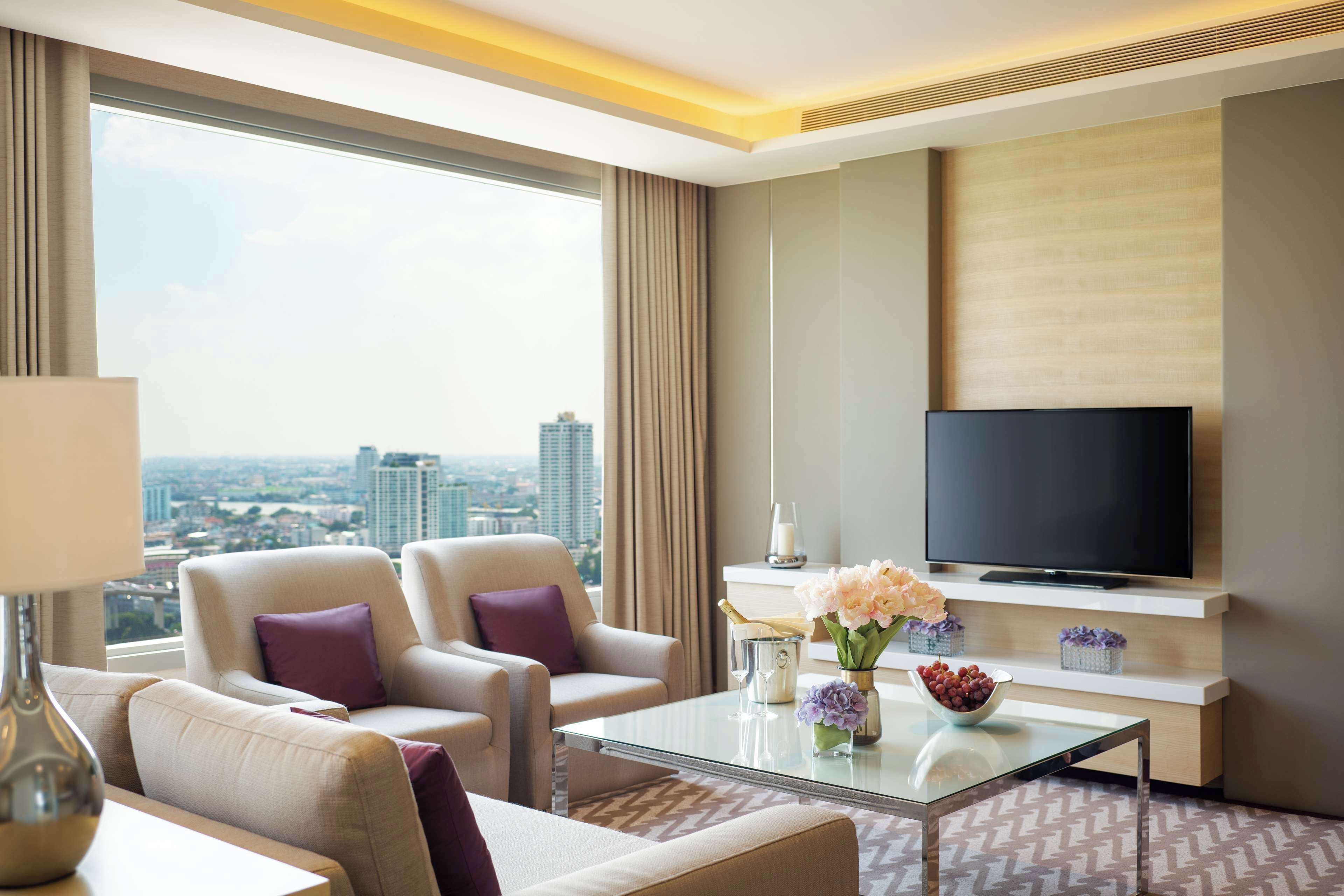 Avani+ Riverside Bangkok Hotel Avani+ Riverside Bangkok Hotel
