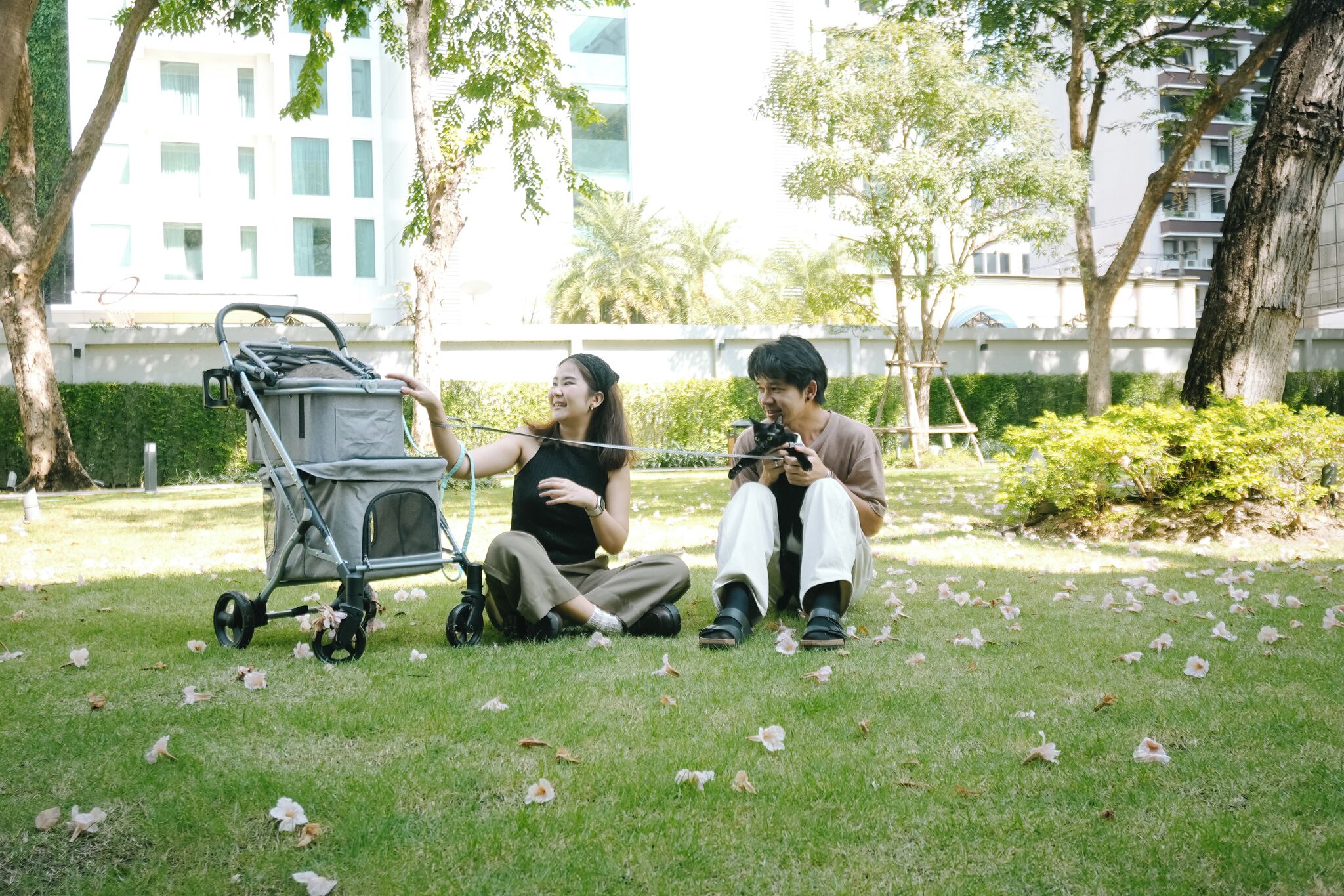 Floral Court Hotel & Residence