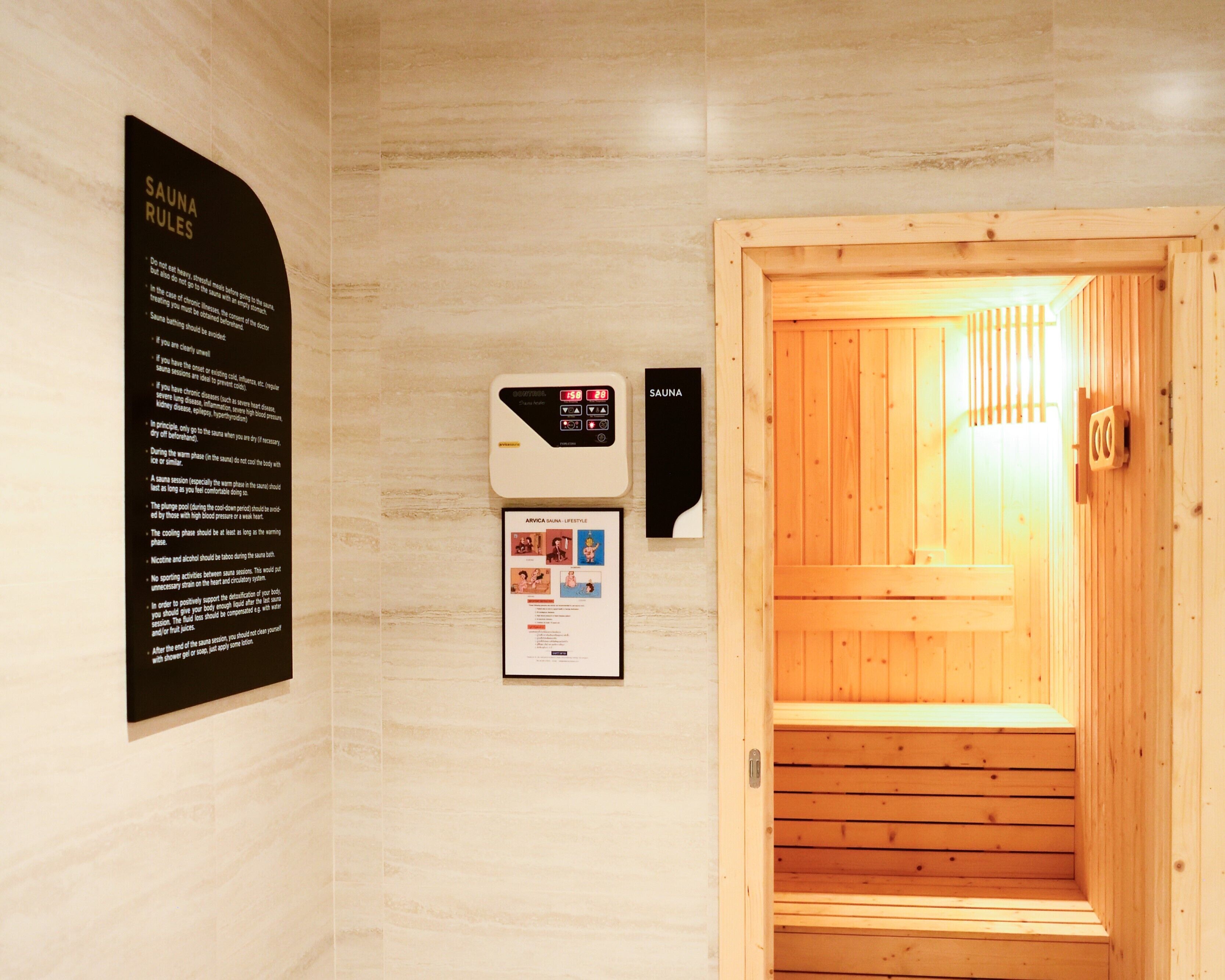 Floral Court Hotel & Residence