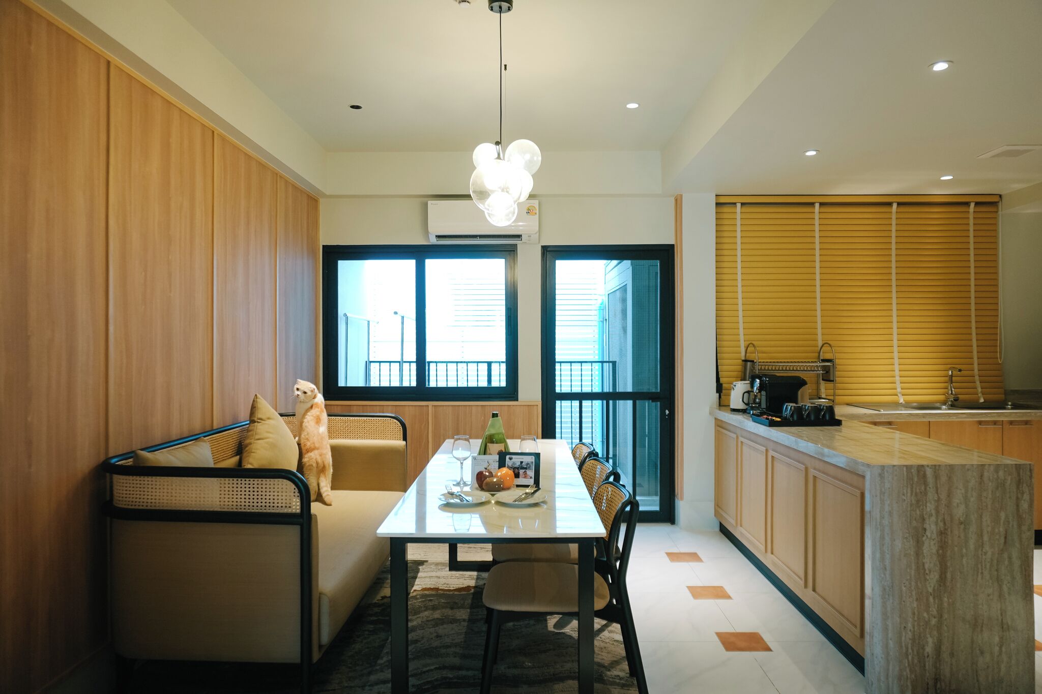 Floral Court Hotel & Residence