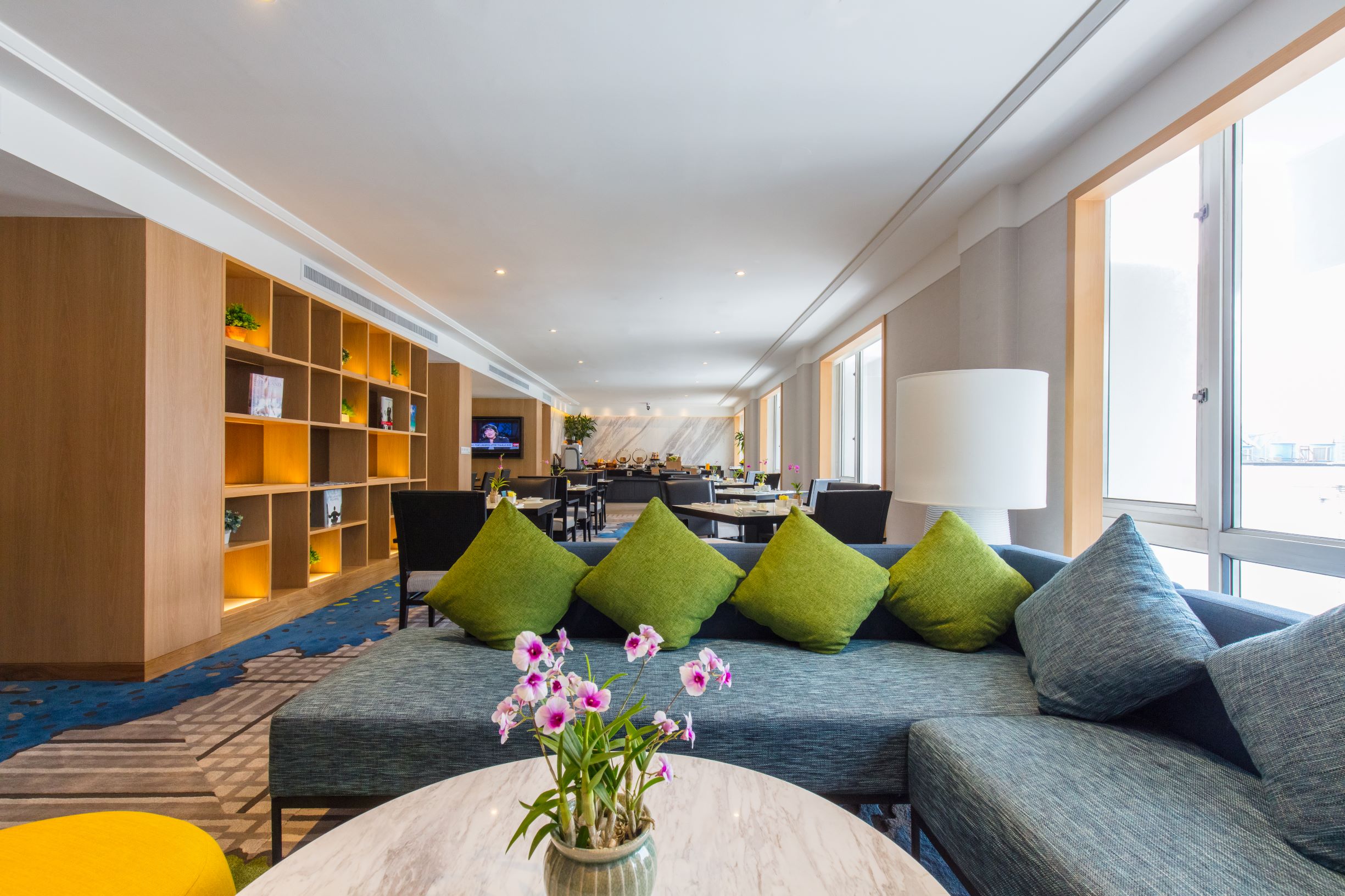 Holiday Inn Bangkok Holiday Inn Bangkok