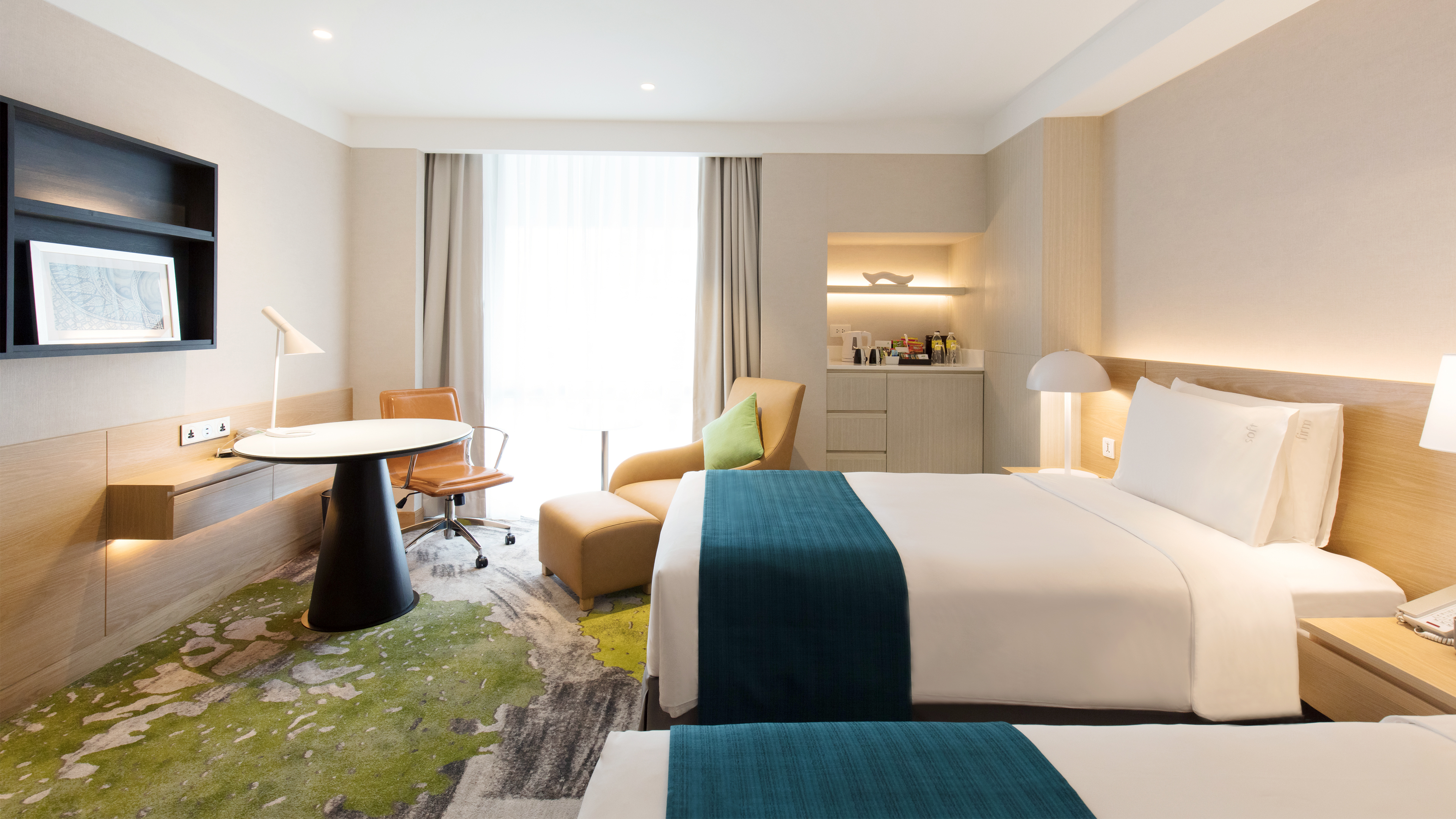 Holiday Inn Bangkok Holiday Inn Bangkok
