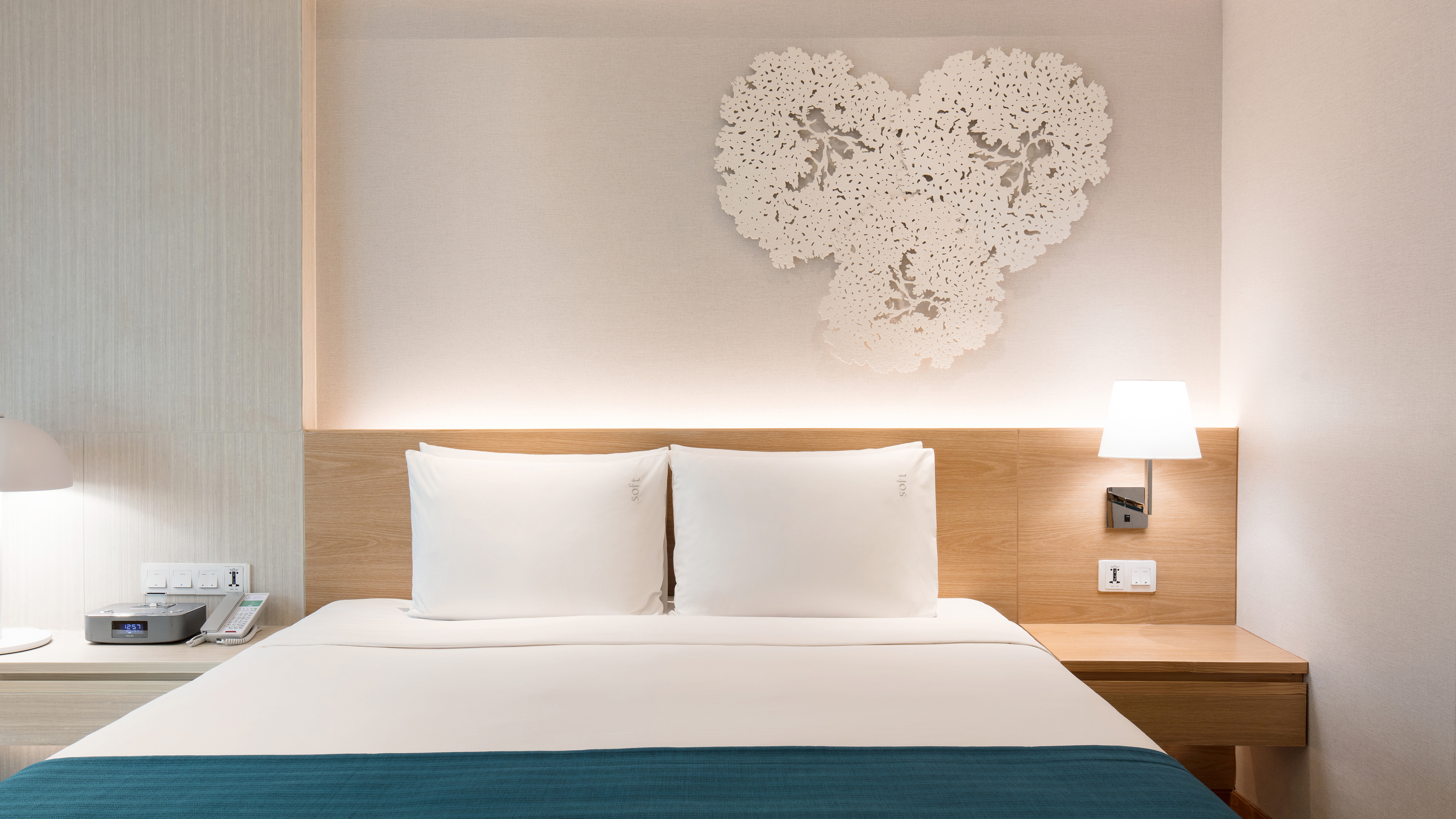Holiday Inn Bangkok Holiday Inn Bangkok
