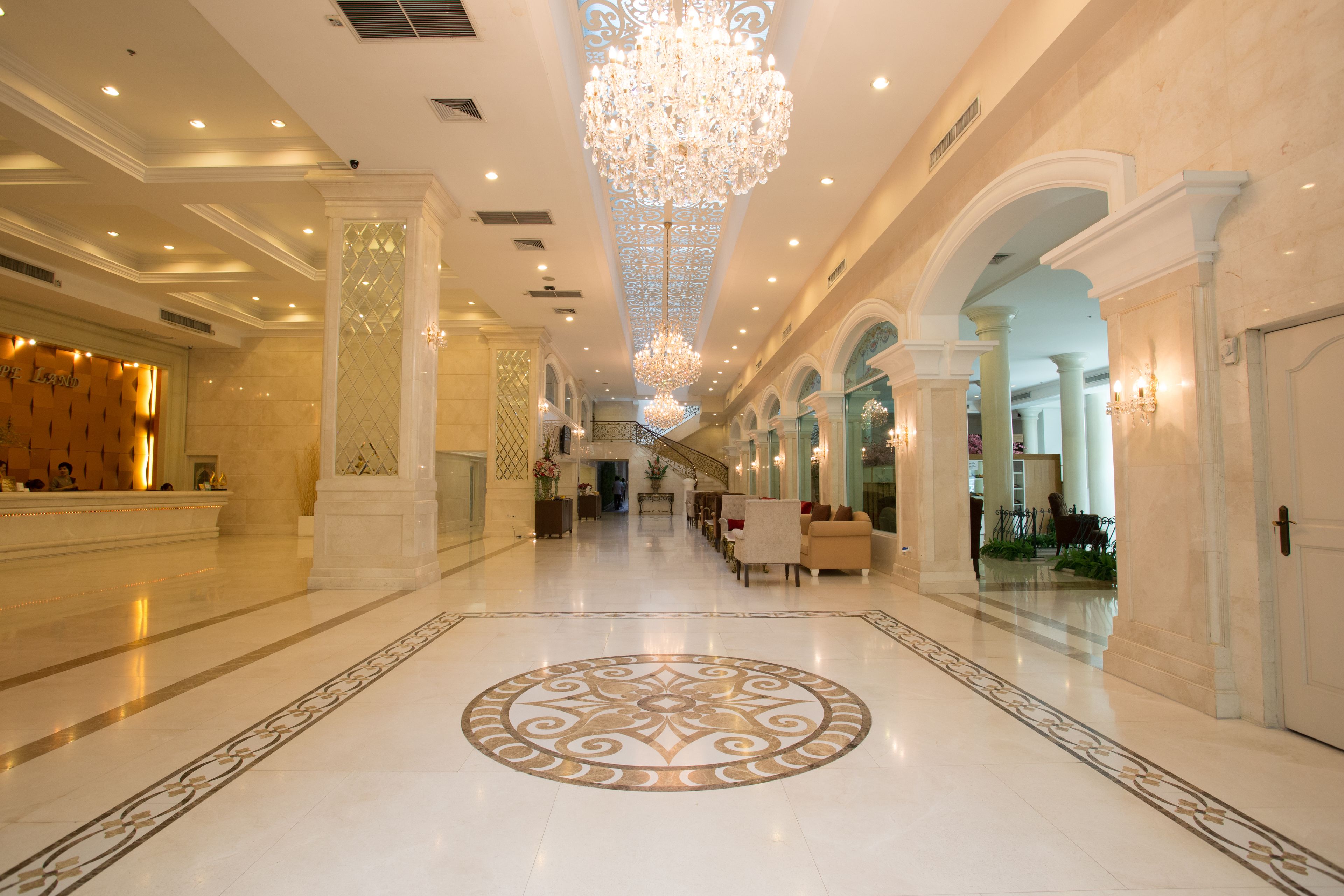 Hope Land Hotel
