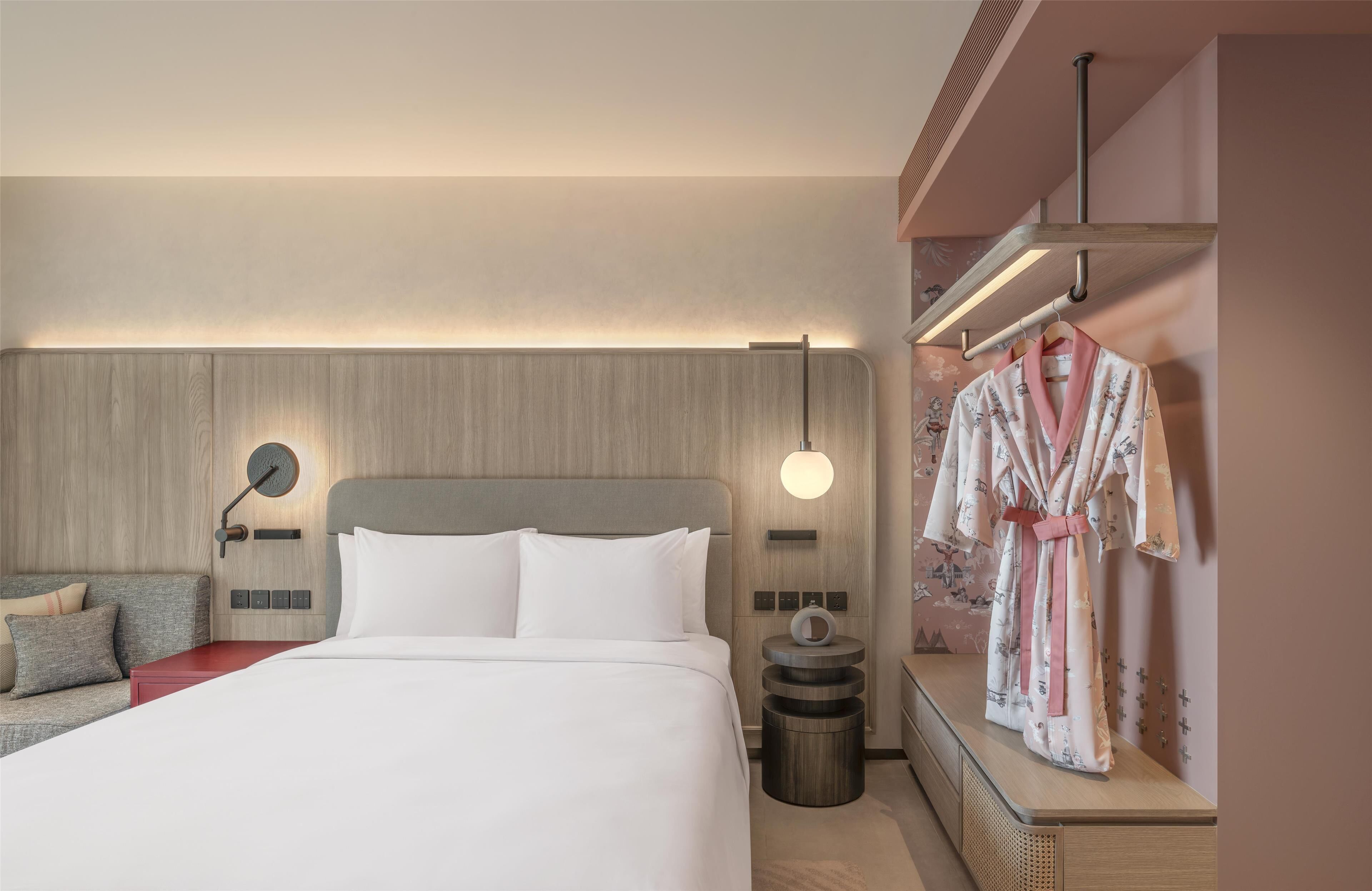 KROMO Bangkok, Curio Collection by Hilton