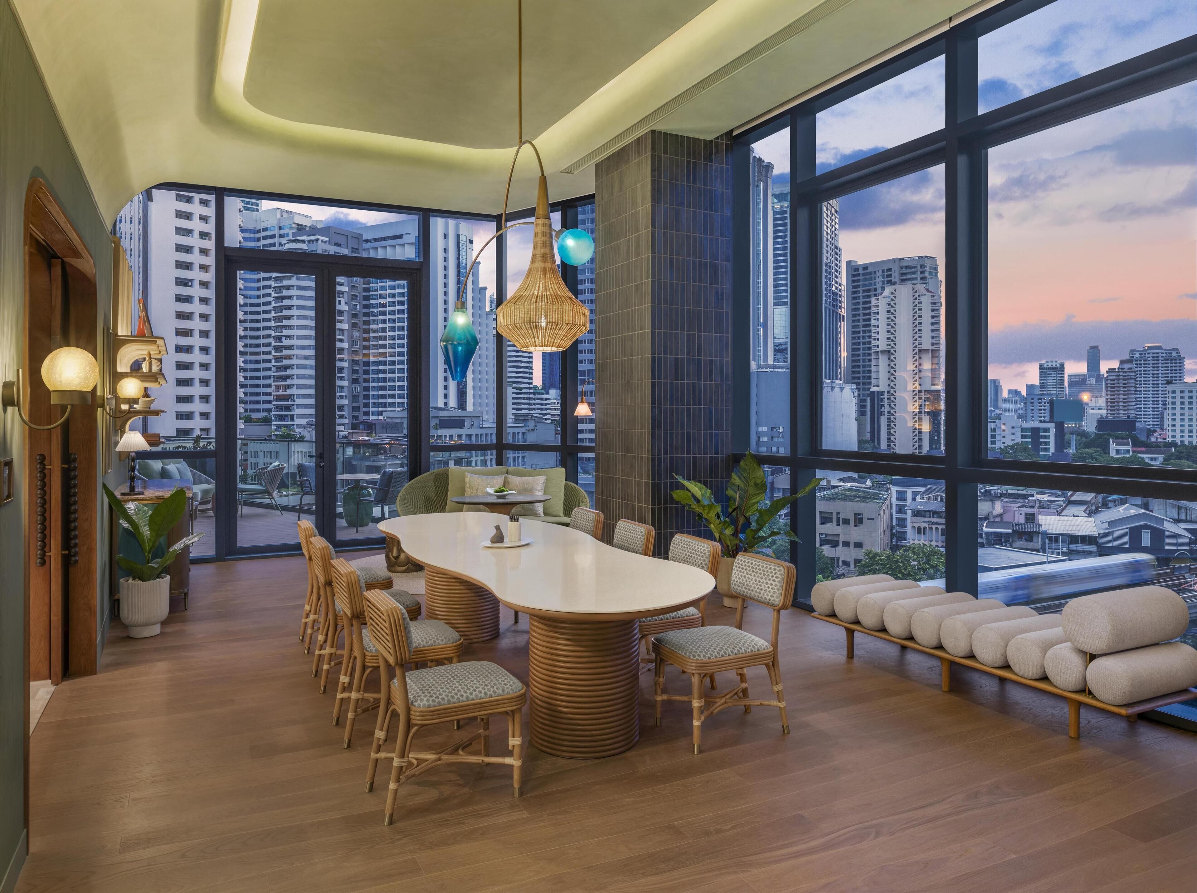 KROMO Bangkok, Curio Collection by Hilton