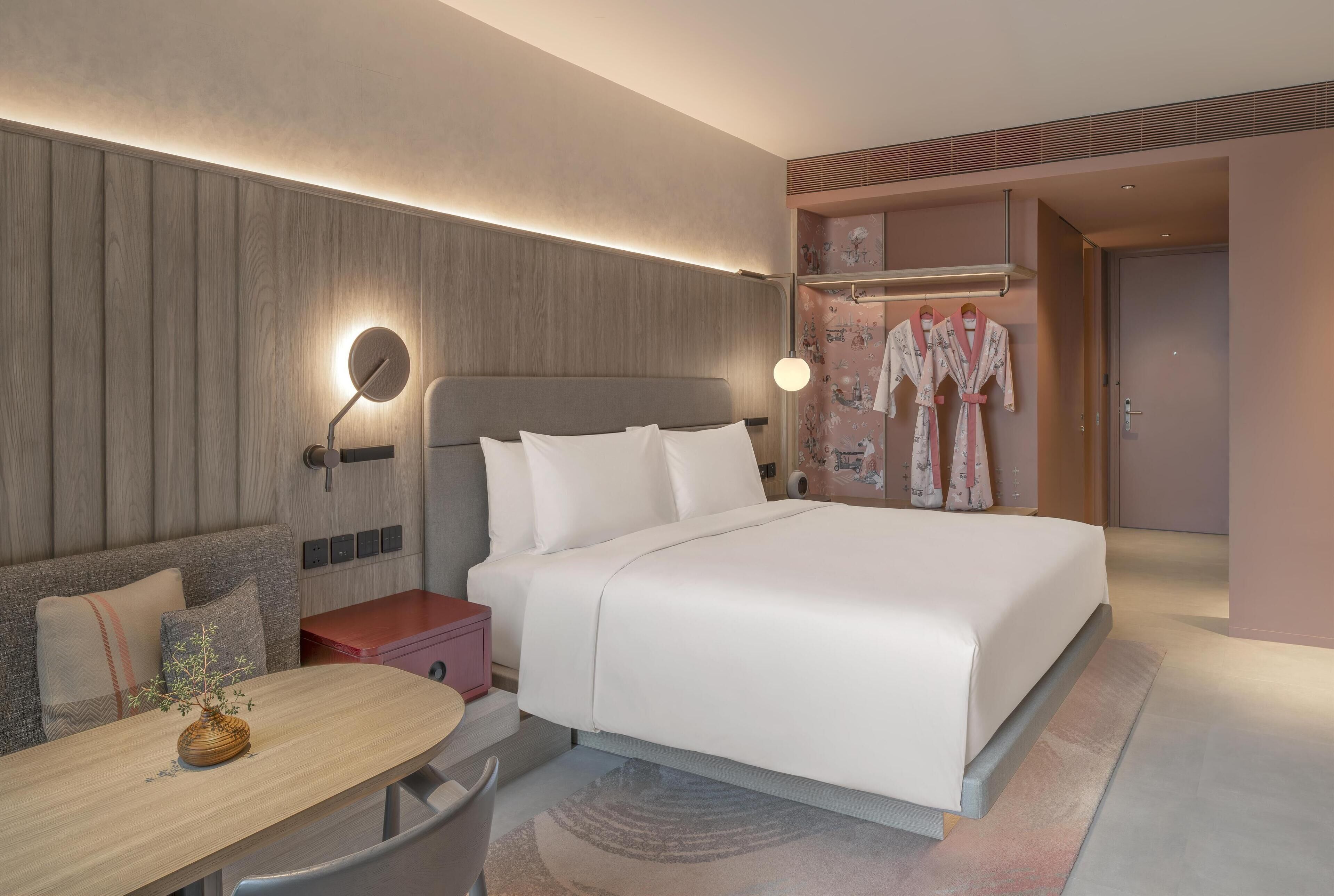 KROMO Bangkok, Curio Collection by Hilton