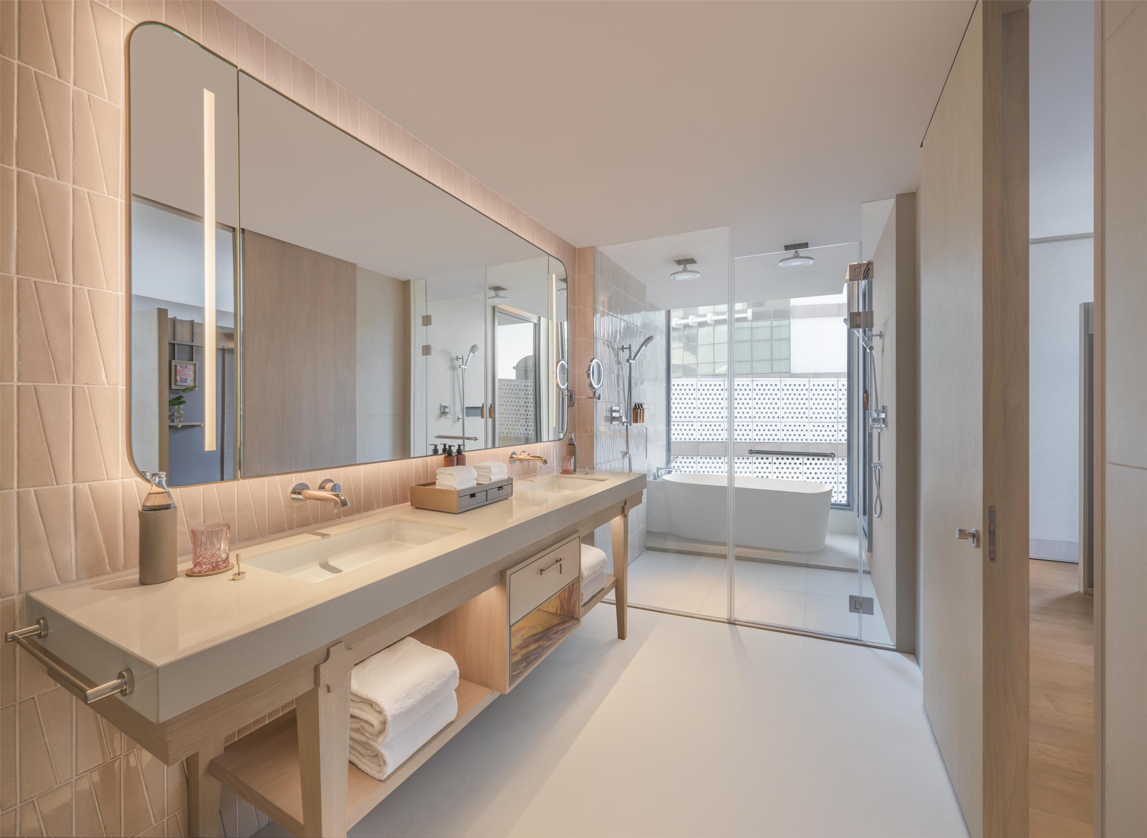 KROMO Bangkok, Curio Collection by Hilton