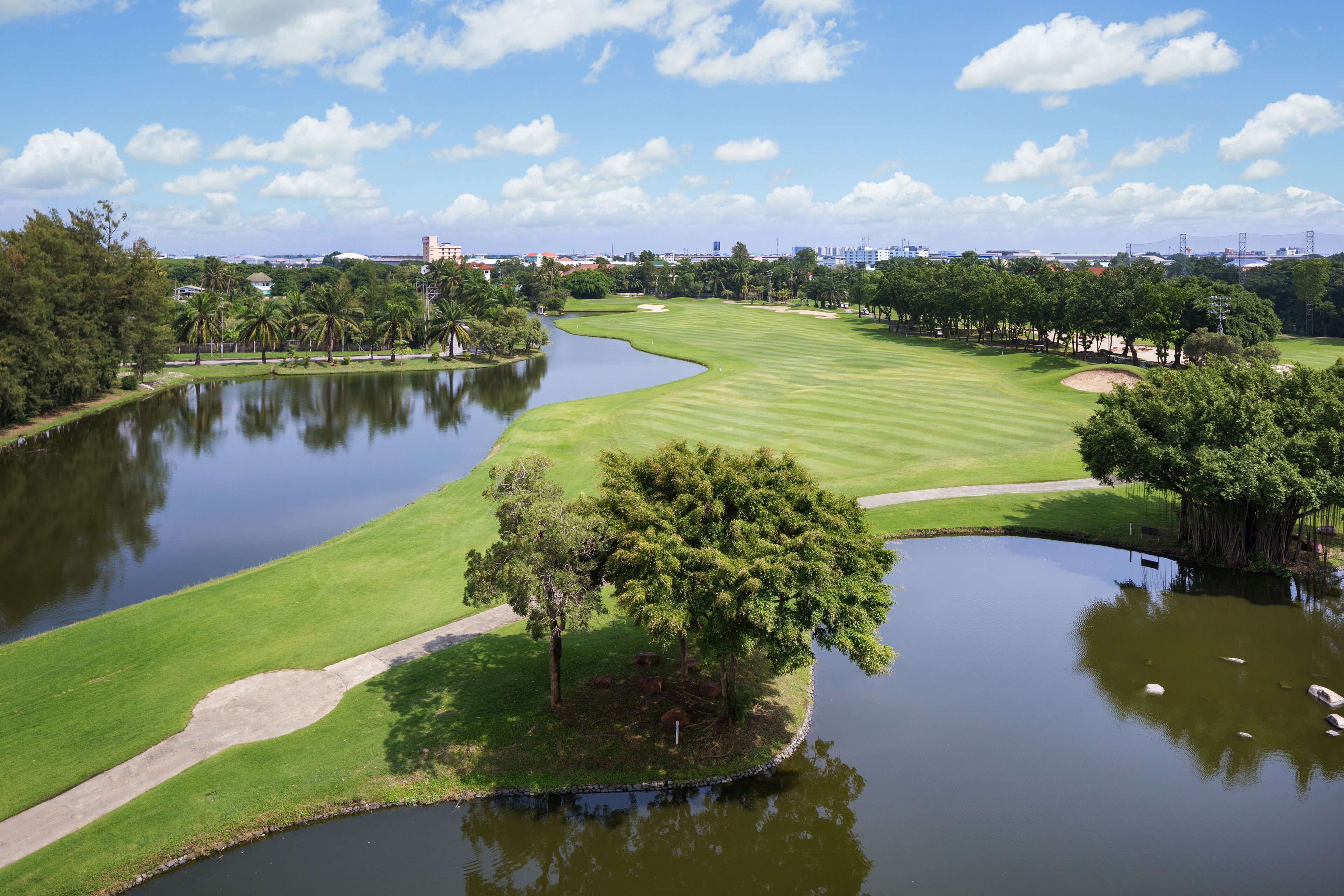 Hilton Bangkok Suvarnabhumi Golf Resort & Spa Hilton Bangkok Suvarnabhumi Golf Resort & Spa