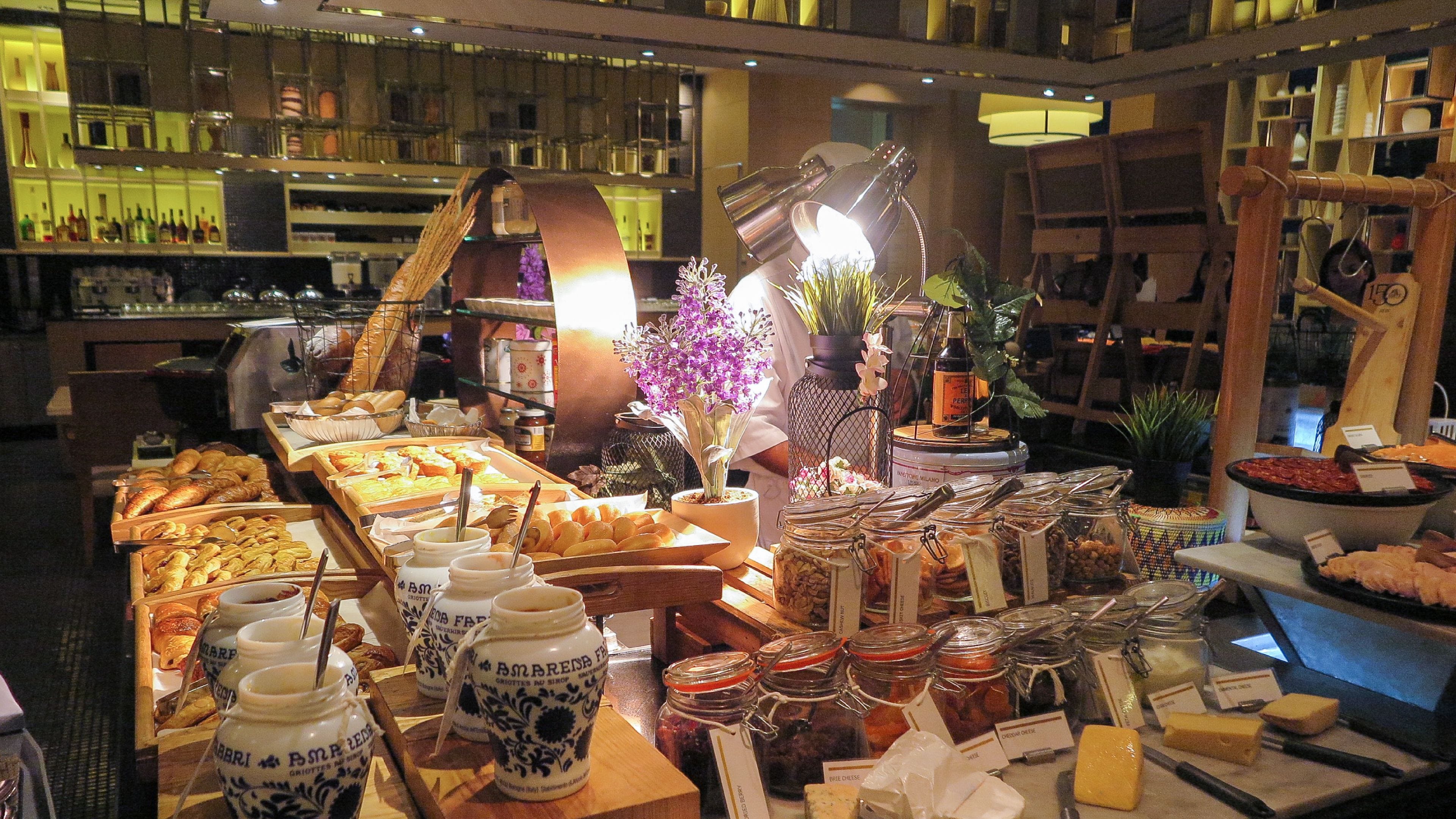 Hilton Bangkok Suvarnabhumi Golf Resort & Spa Hilton Bangkok Suvarnabhumi Golf Resort & Spa