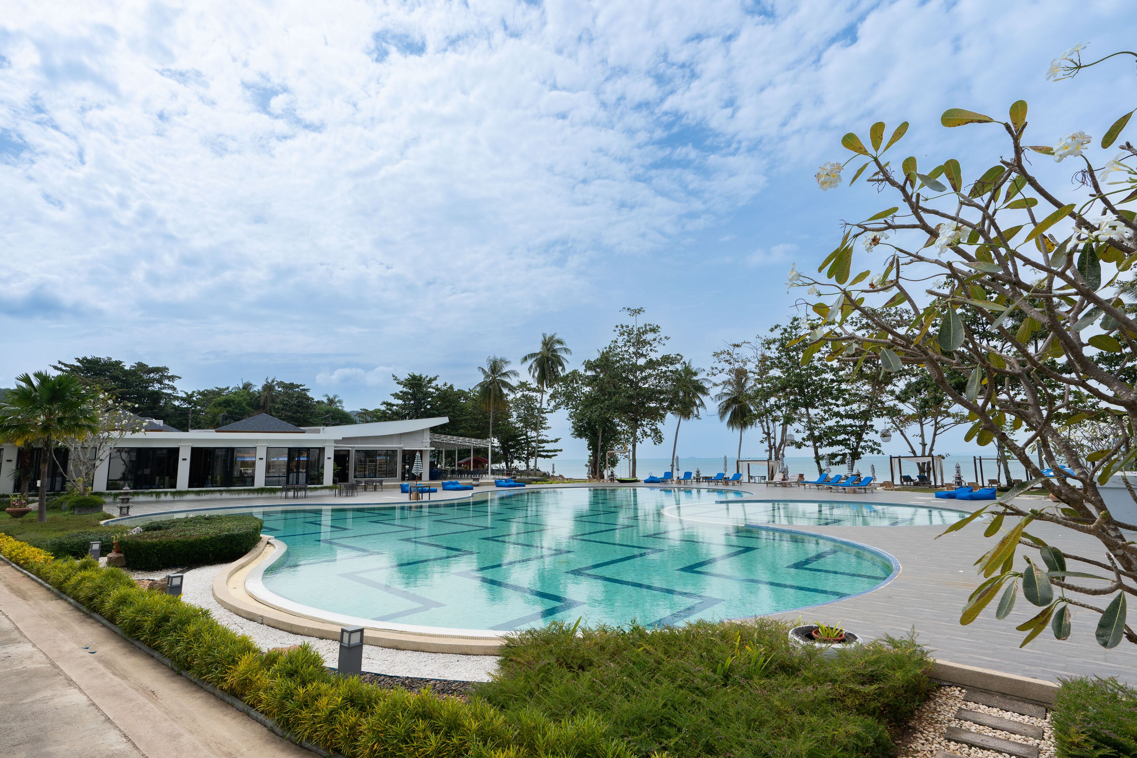 Royal Yao Yai Island Beach Resort Royal Yao Yai Island Beach Resort