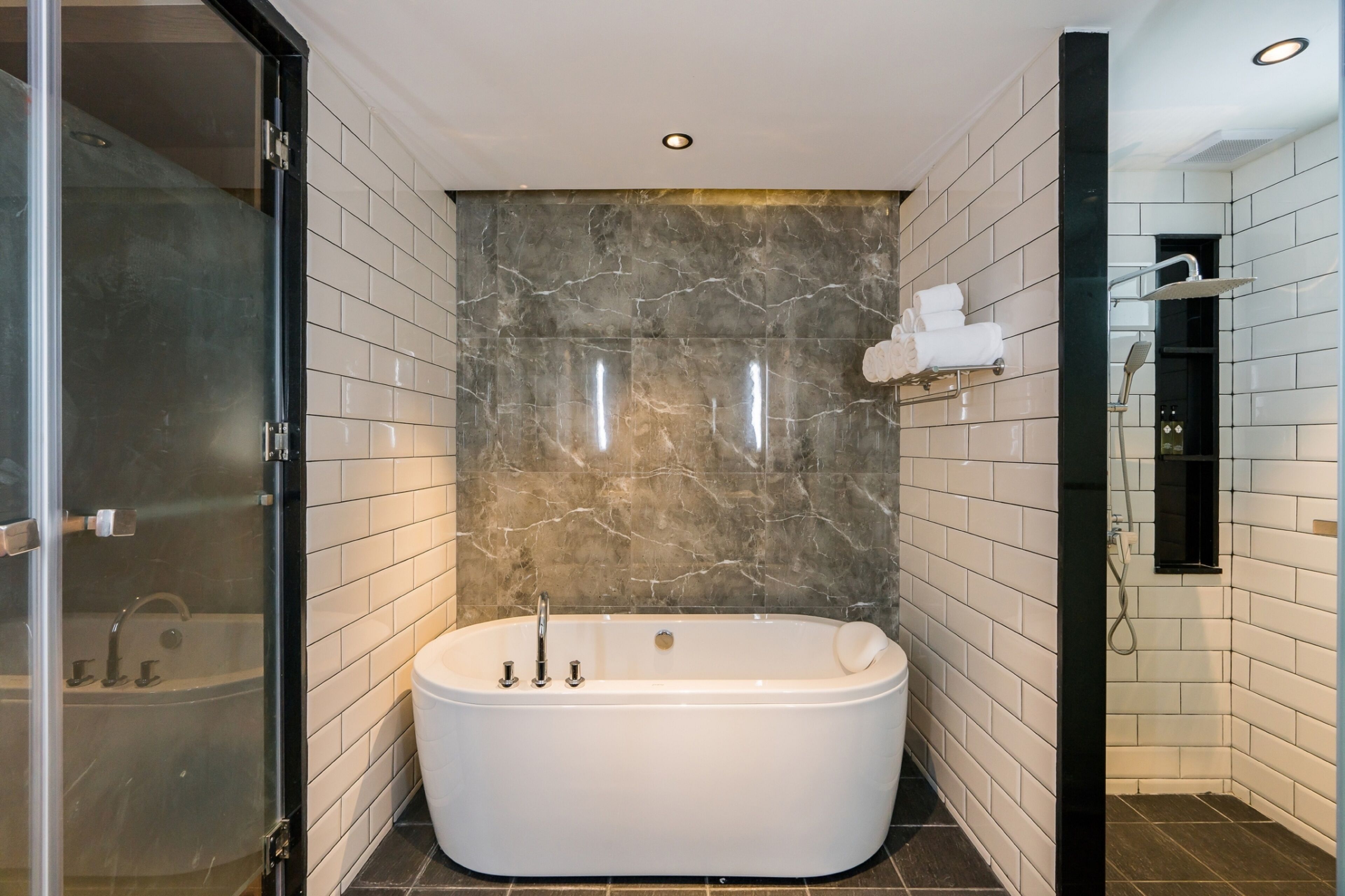 SureStay Plus by Best Western T Pattaya SureStay Plus by Best Western T Pattaya