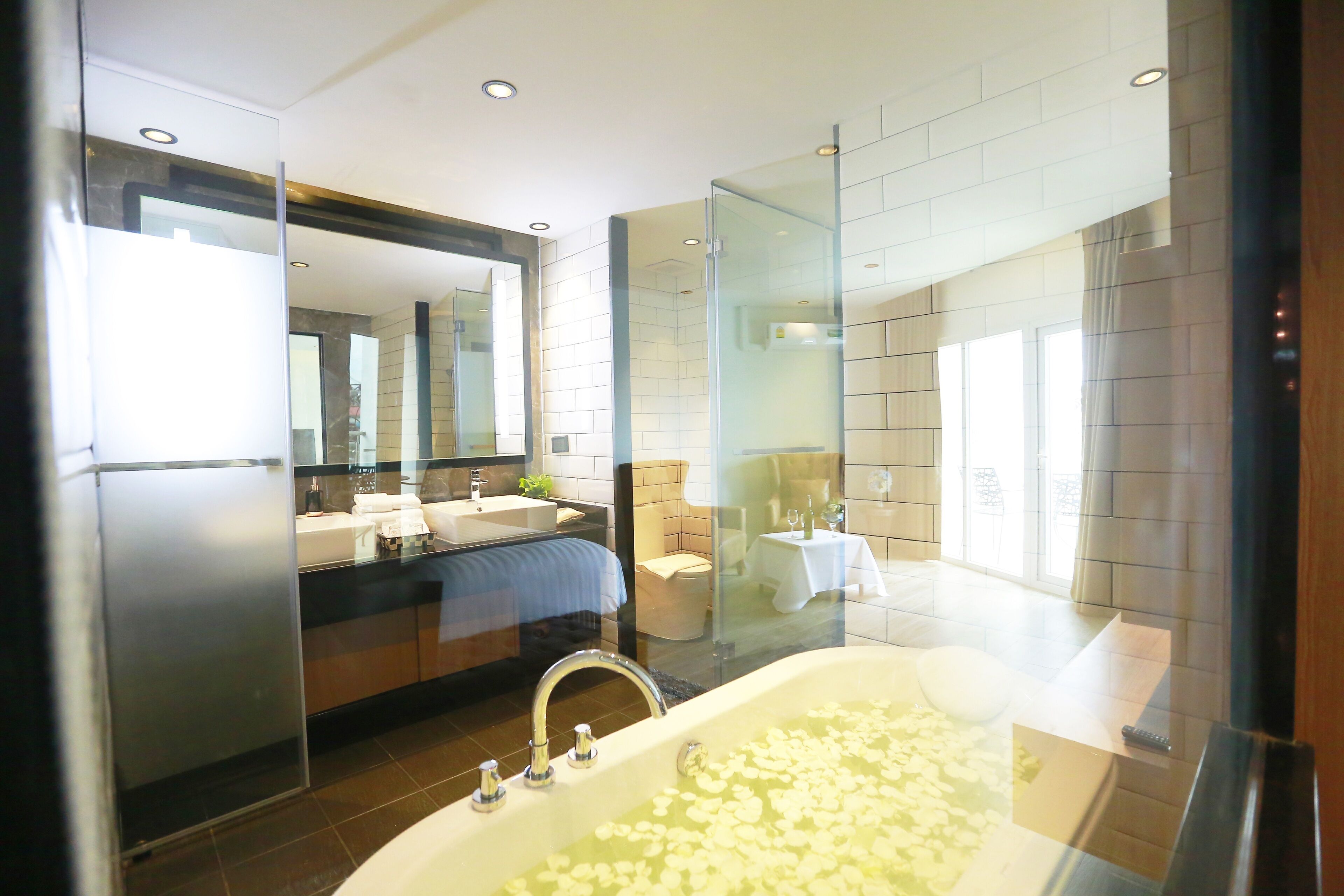 SureStay Plus by Best Western T Pattaya SureStay Plus by Best Western T Pattaya