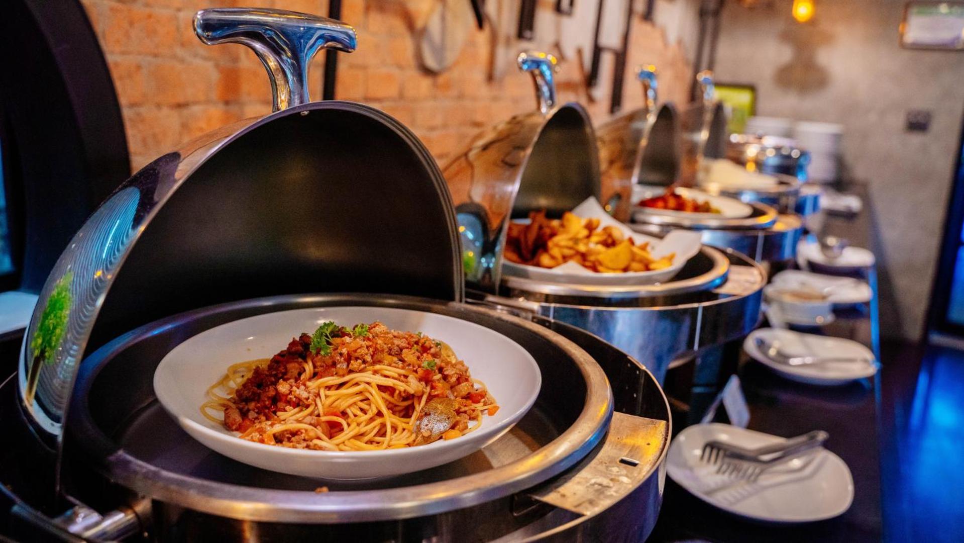 SureStay Plus by Best Western T Pattaya SureStay Plus by Best Western T Pattaya