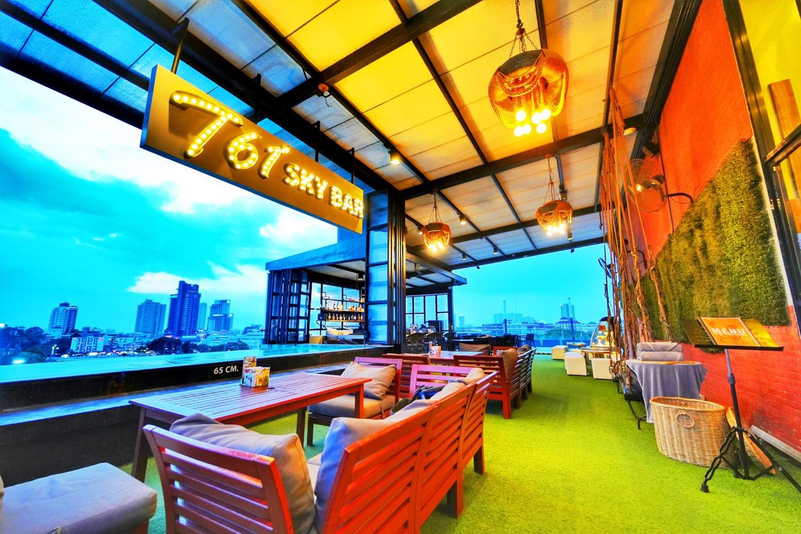 SureStay Plus by Best Western T Pattaya SureStay Plus by Best Western T Pattaya