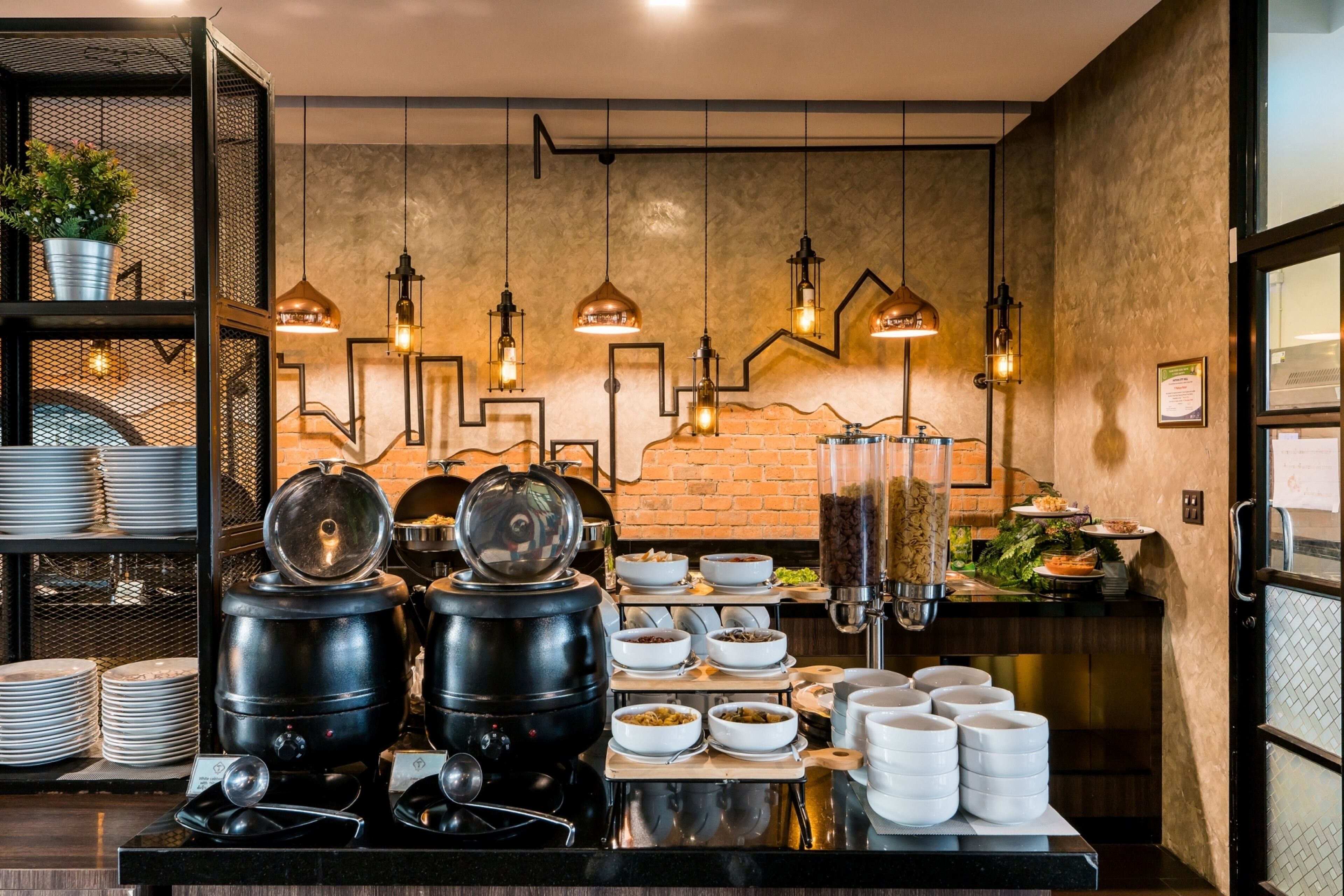 SureStay Plus by Best Western T Pattaya SureStay Plus by Best Western T Pattaya