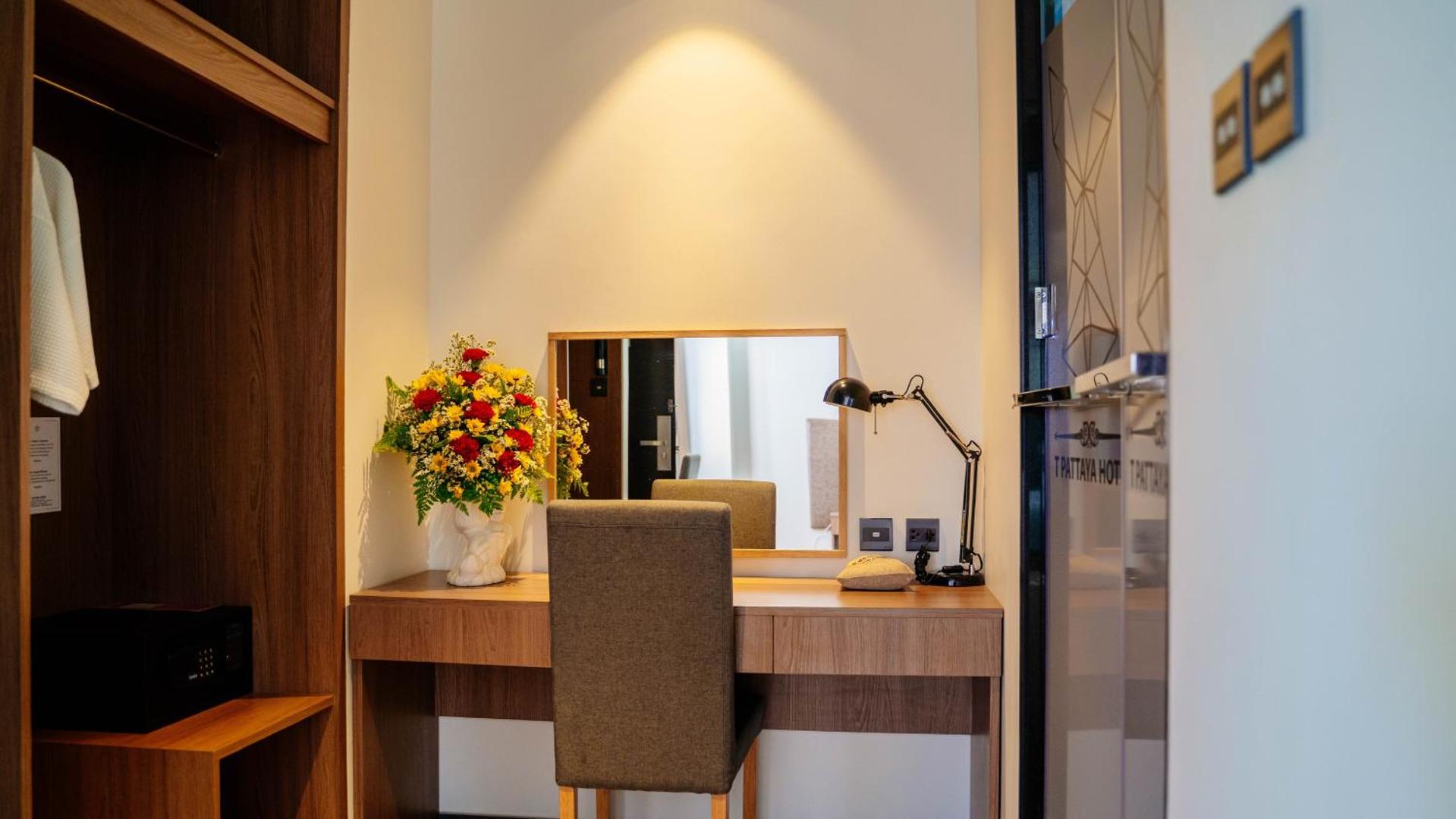 SureStay Plus by Best Western T Pattaya SureStay Plus by Best Western T Pattaya