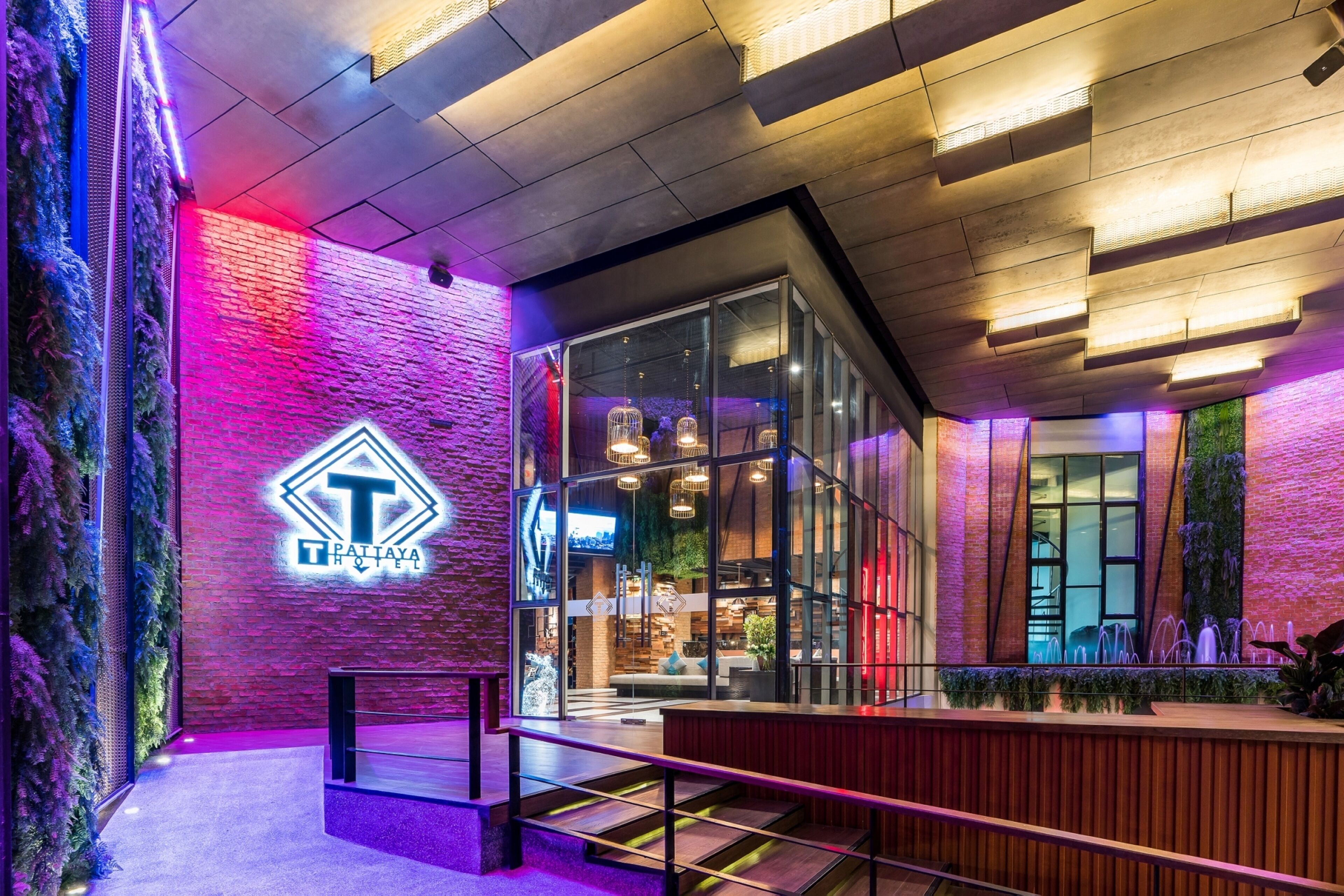 SureStay Plus by Best Western T Pattaya SureStay Plus by Best Western T Pattaya