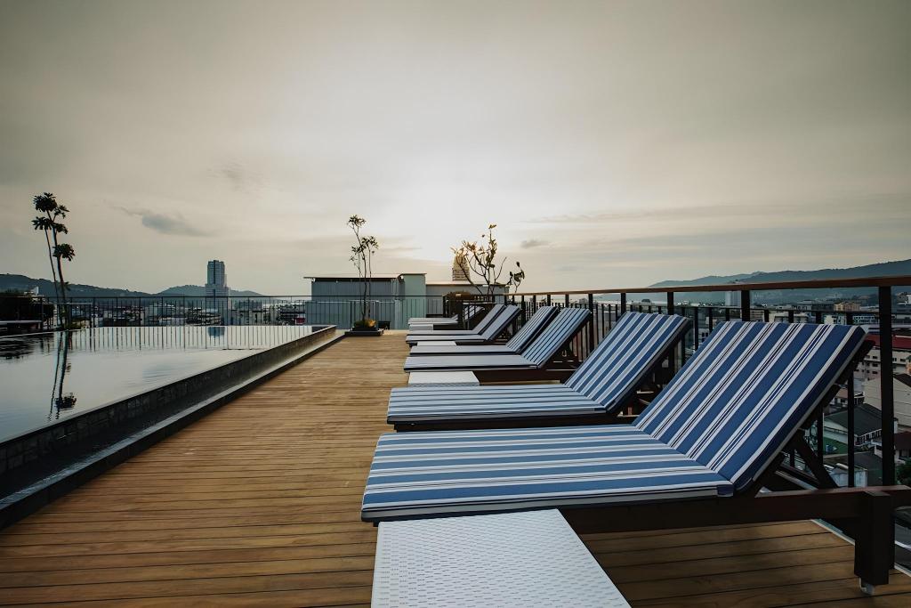 Rak Elegant Hotel Patong