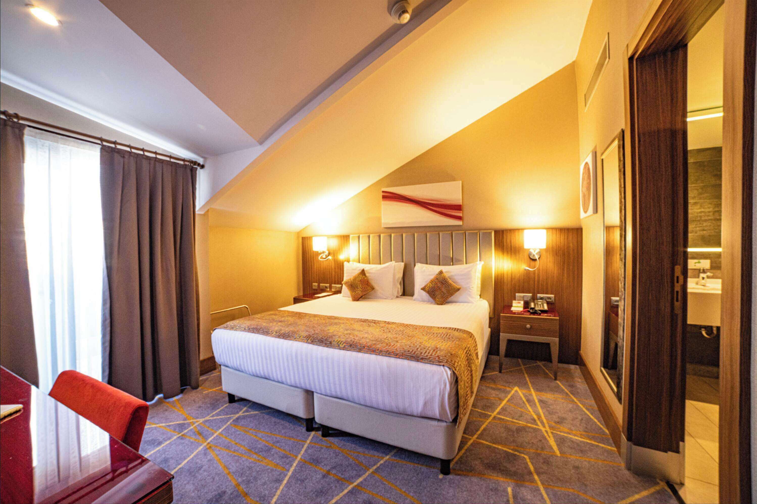 Ramada by Wyndham Istanbul Alibeykoy