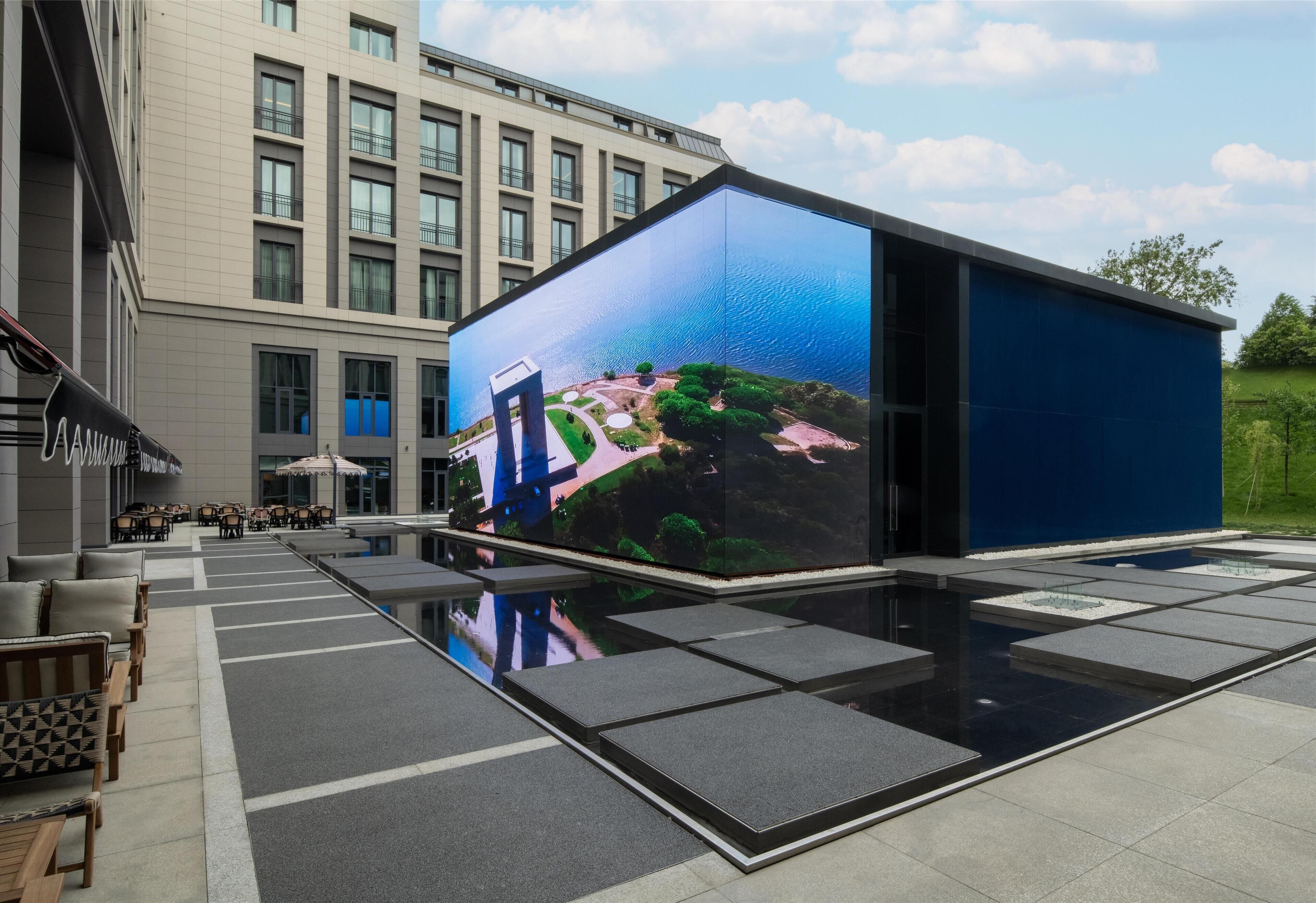 Altunizade Suites Istanbul Curio Collection by Hilton Altunizade Suites Istanbul Curio Collection by Hilton