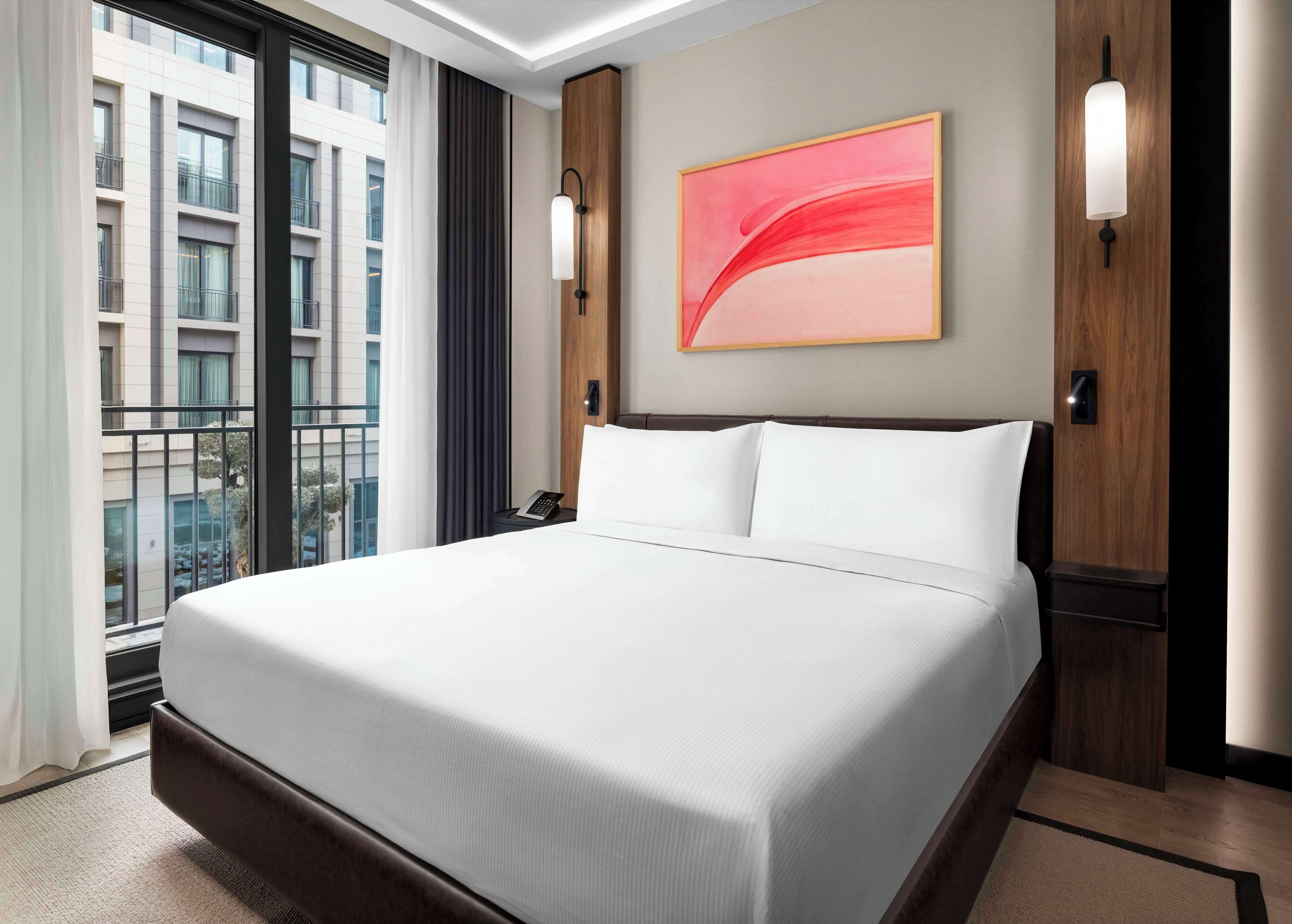 Altunizade Suites Istanbul Curio Collection by Hilton Altunizade Suites Istanbul Curio Collection by Hilton