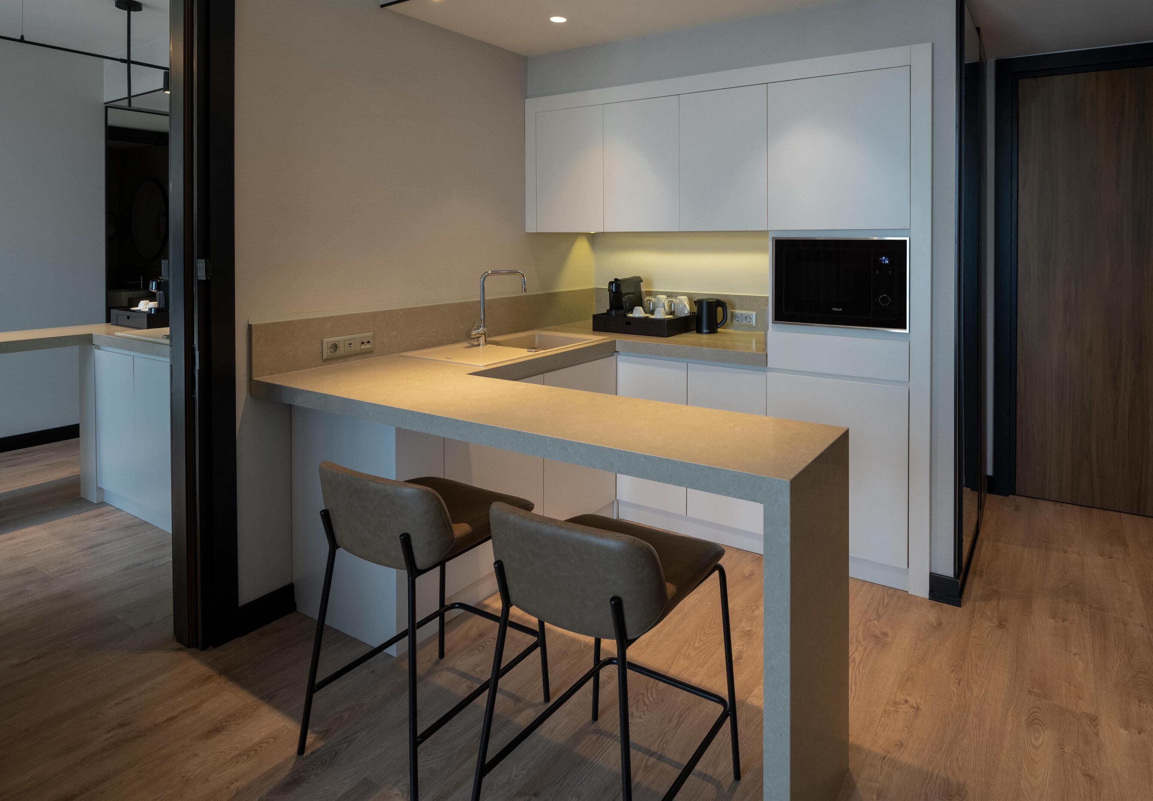 Altunizade Suites Istanbul Curio Collection by Hilton Altunizade Suites Istanbul Curio Collection by Hilton