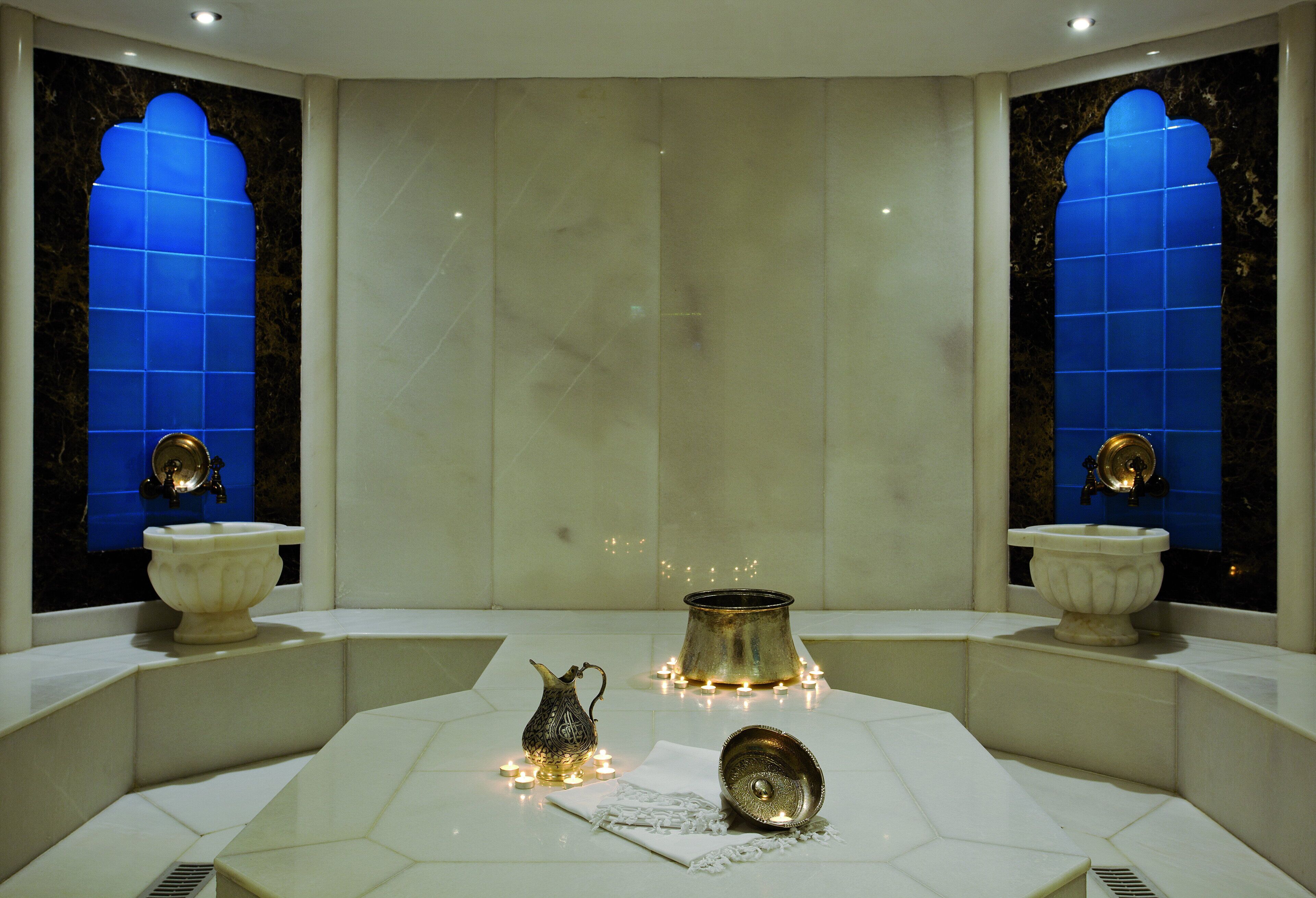 Crowne Plaza Harbiye