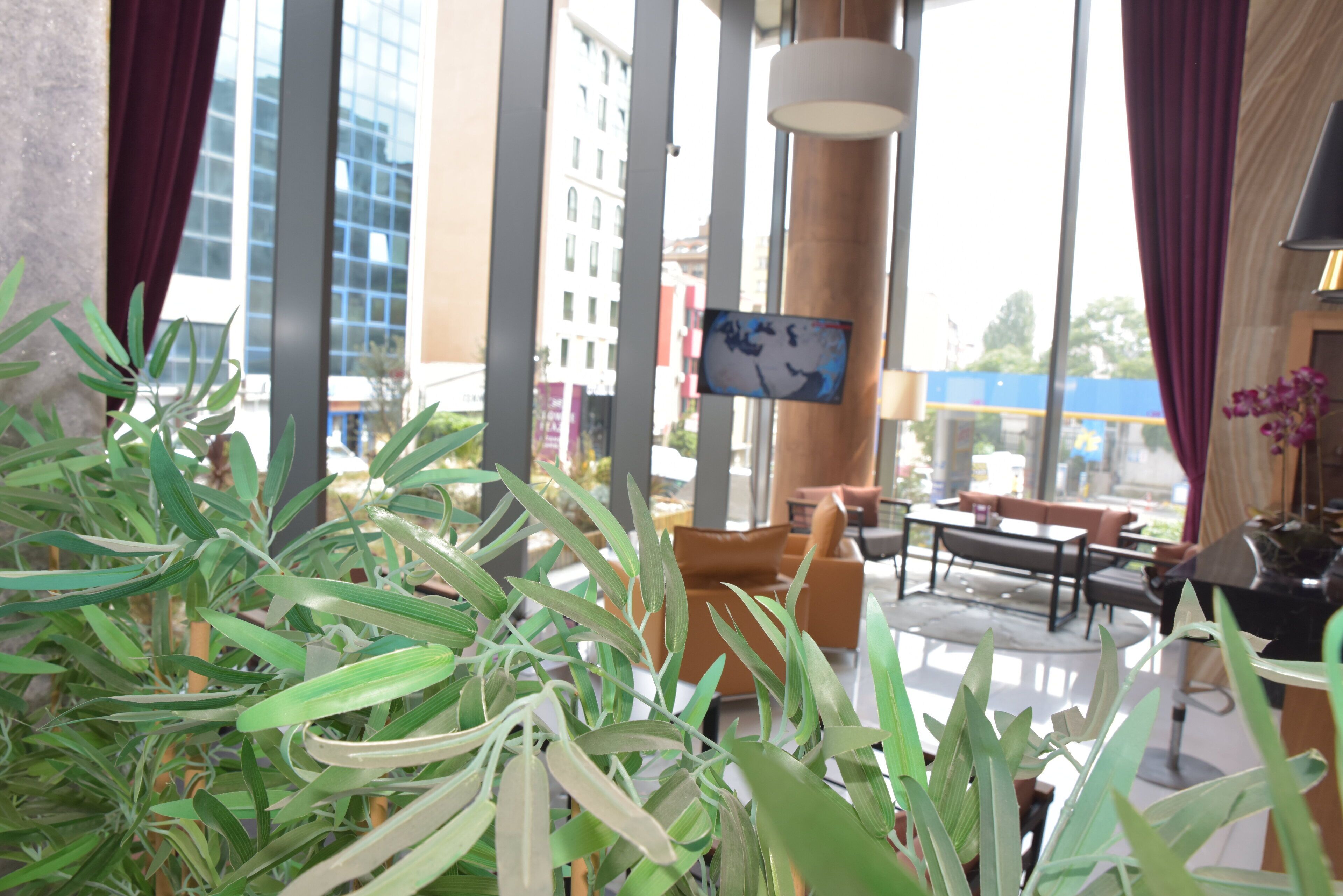 Crowne Plaza Harbiye