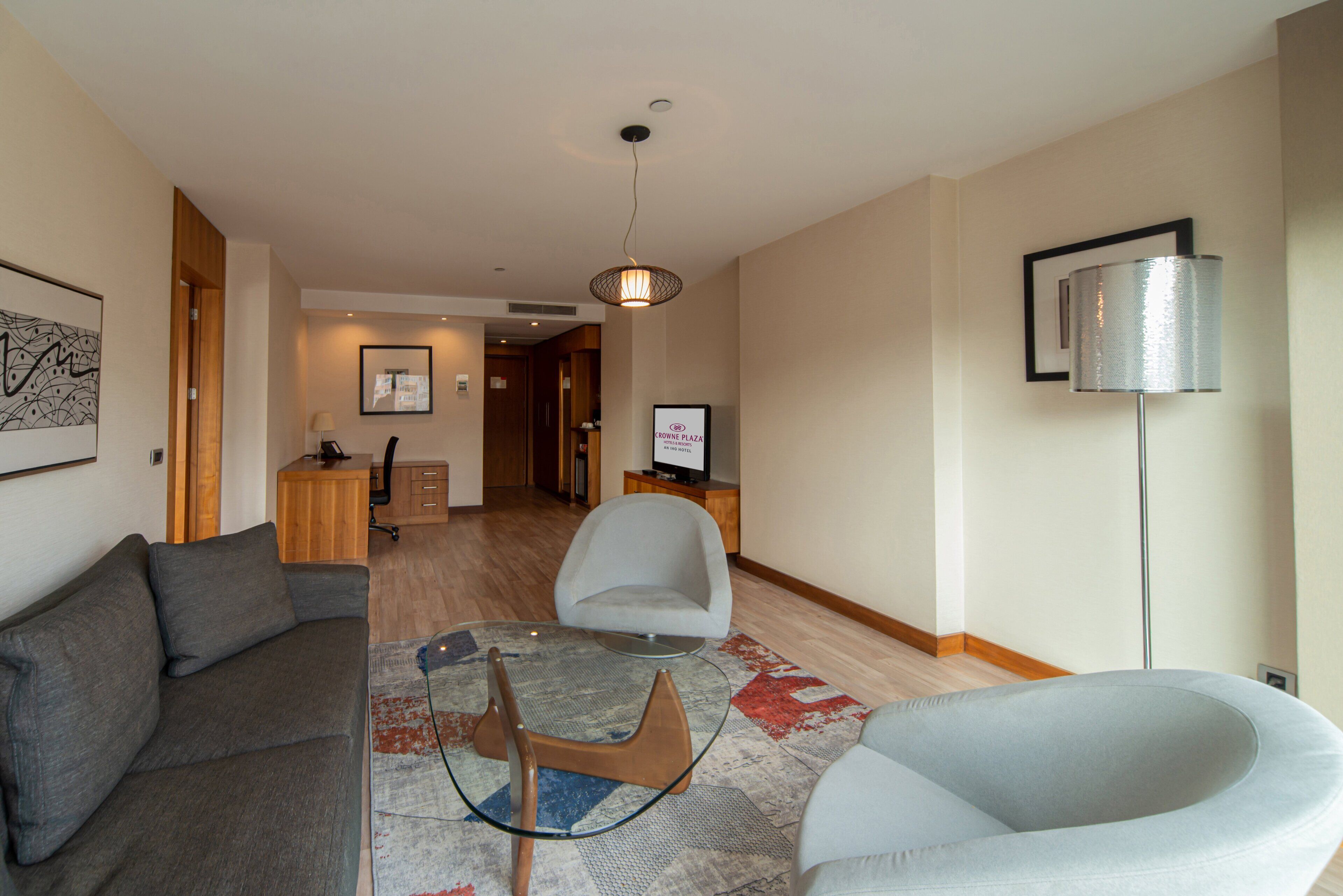 Crowne Plaza Harbiye