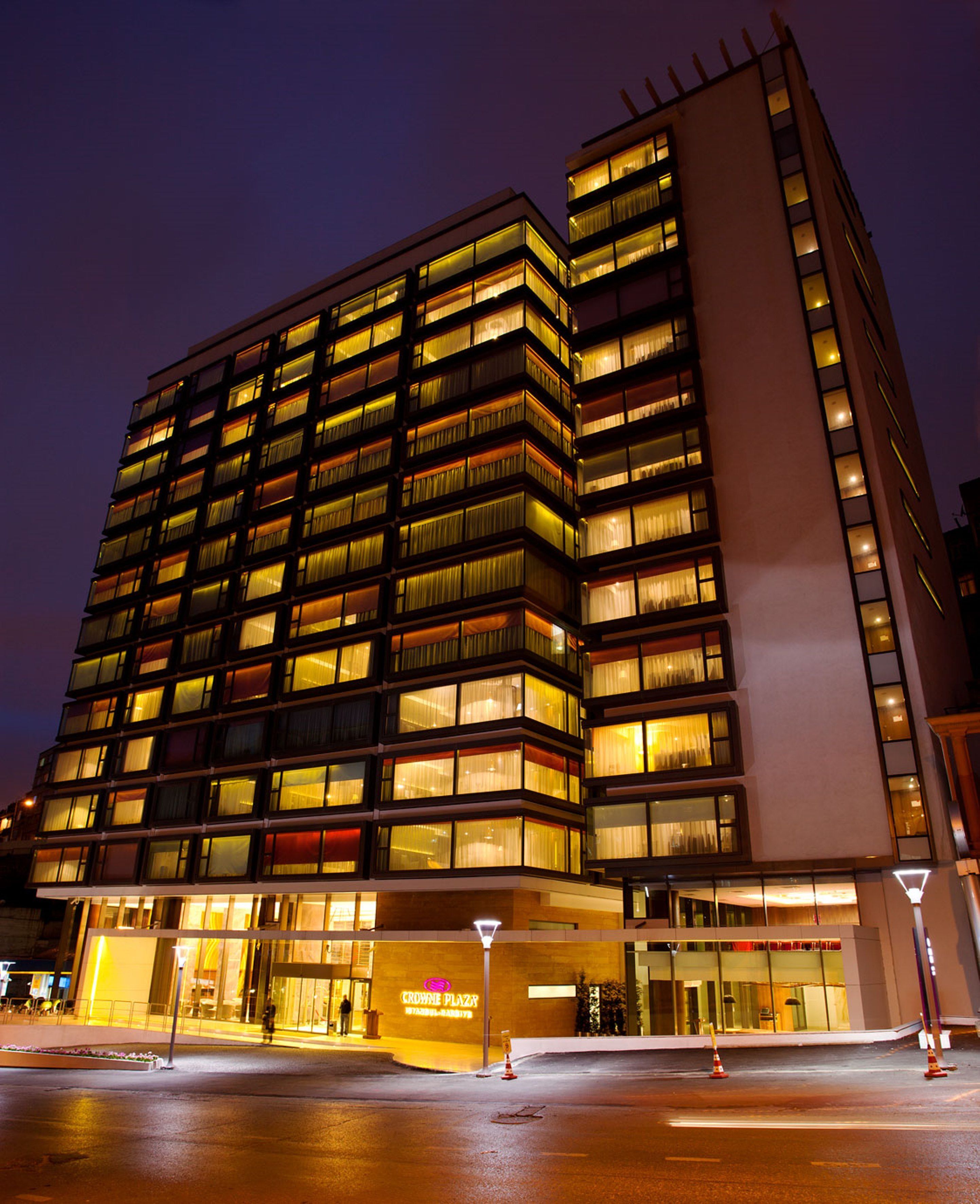 Crowne Plaza Harbiye