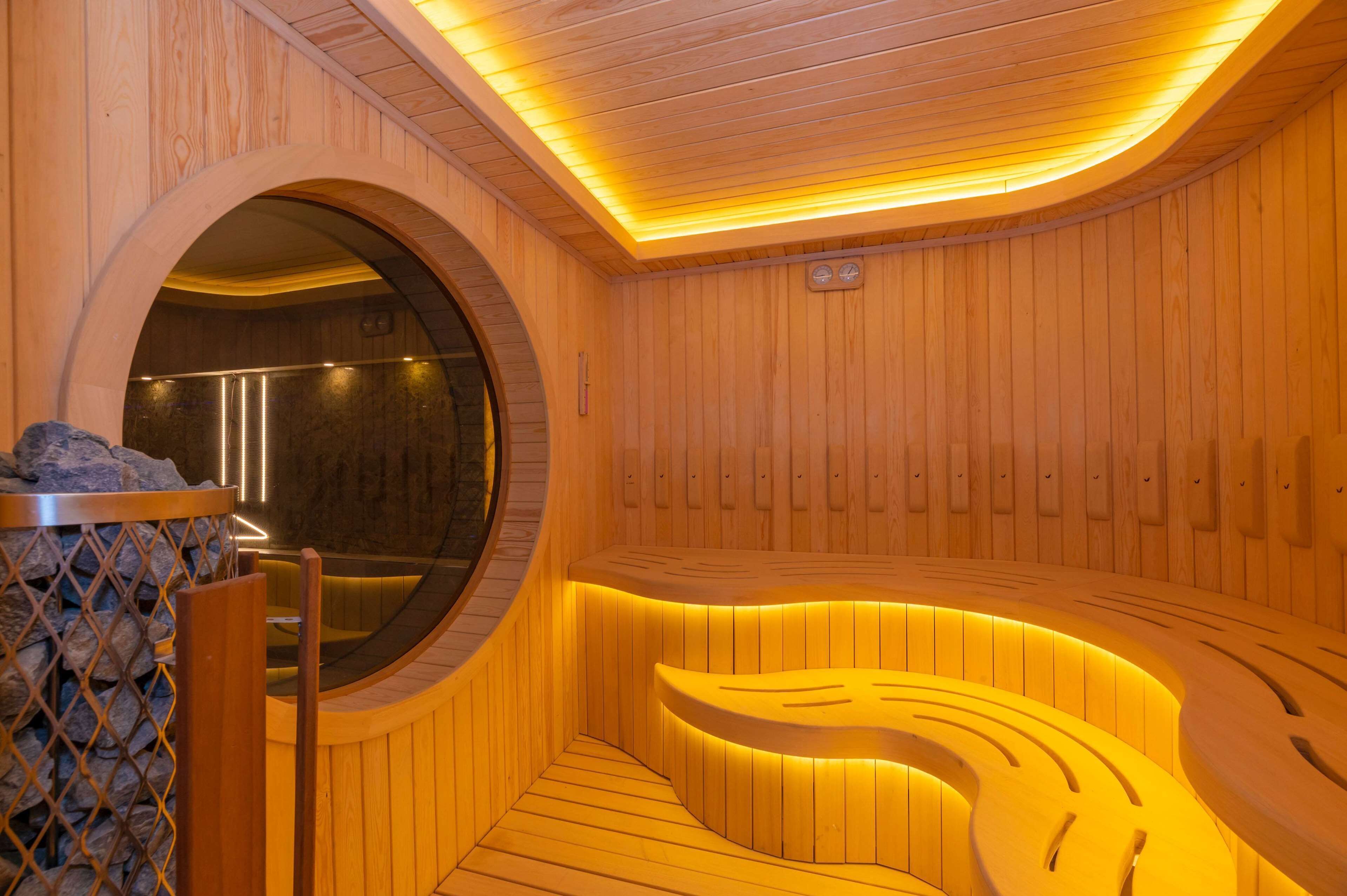 Ramada by Wyndham Istanbul Pera