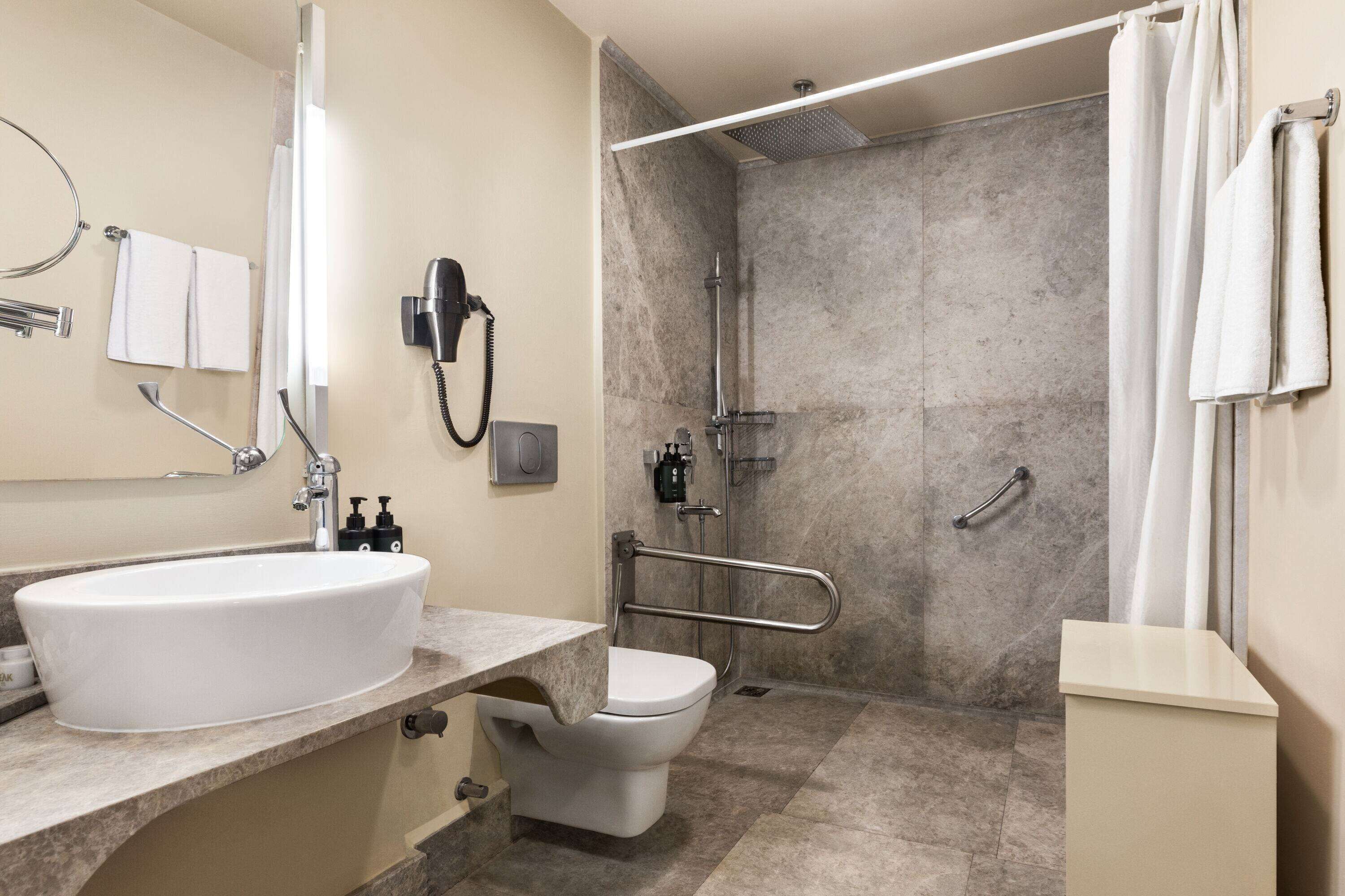 Ramada by Wyndham Istanbul Pera