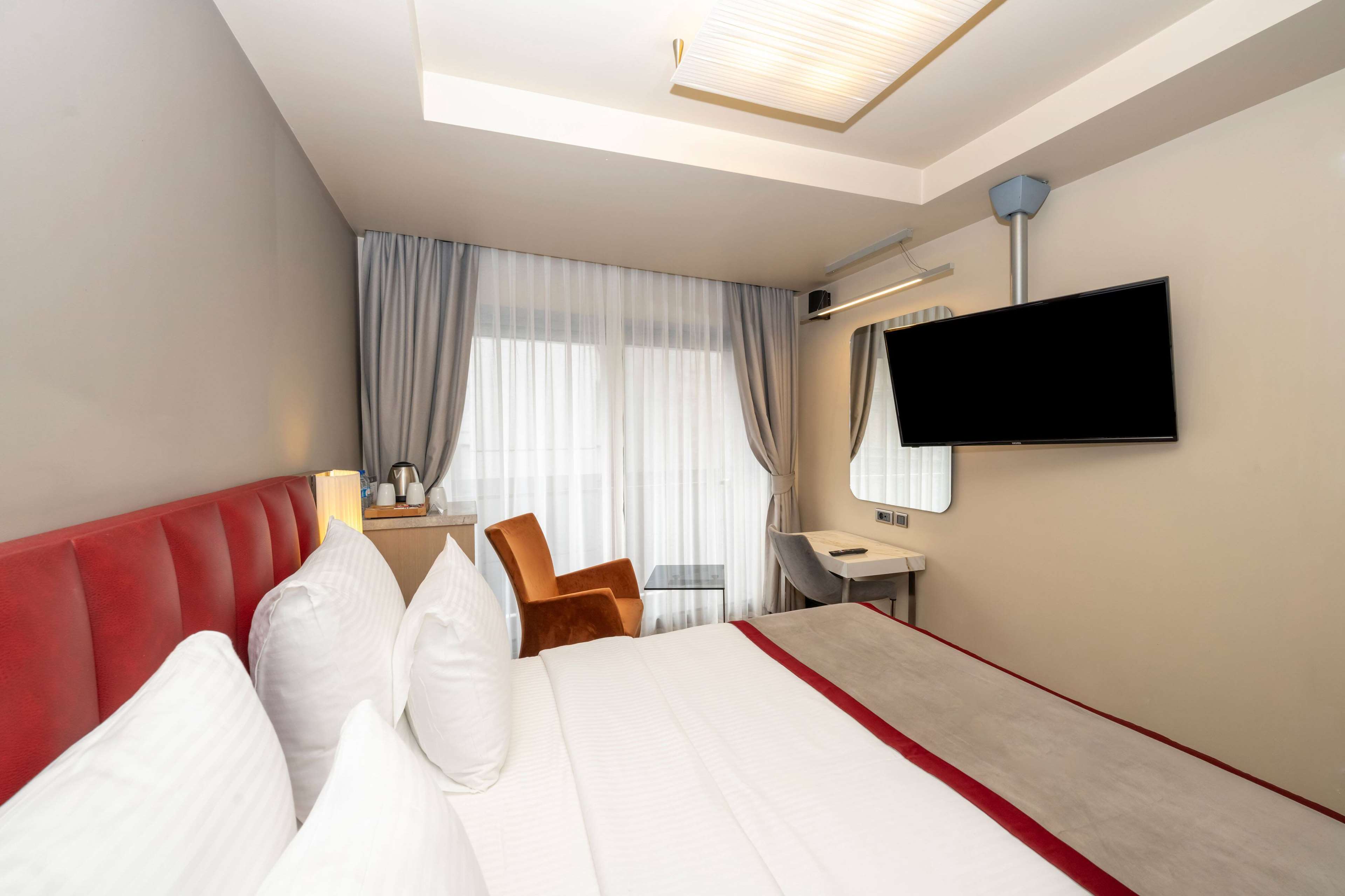 Ramada by Wyndham Istanbul Pera