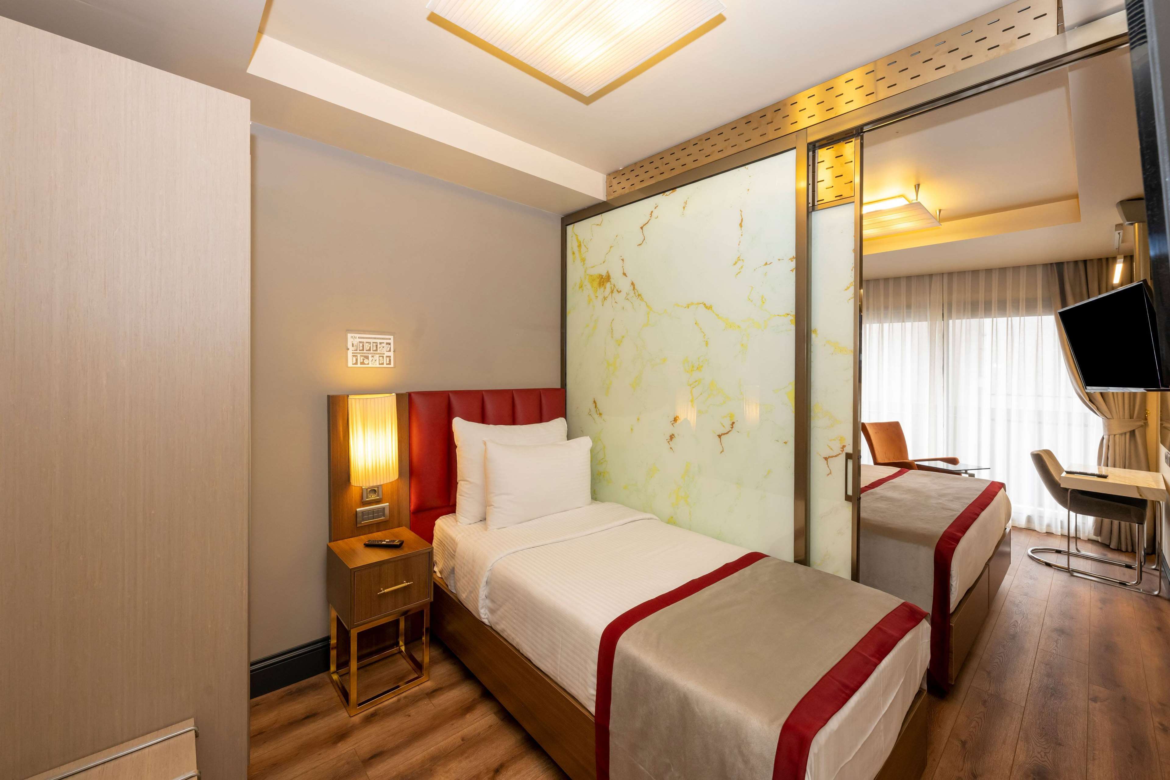 Ramada by Wyndham Istanbul Pera