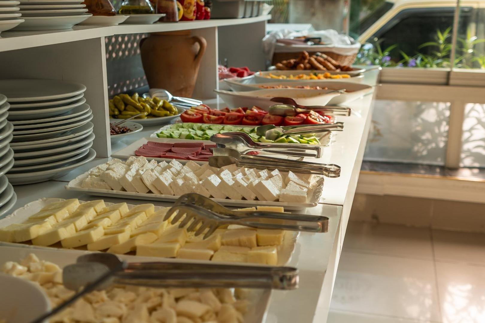 Behram Hotel Behram Hotel