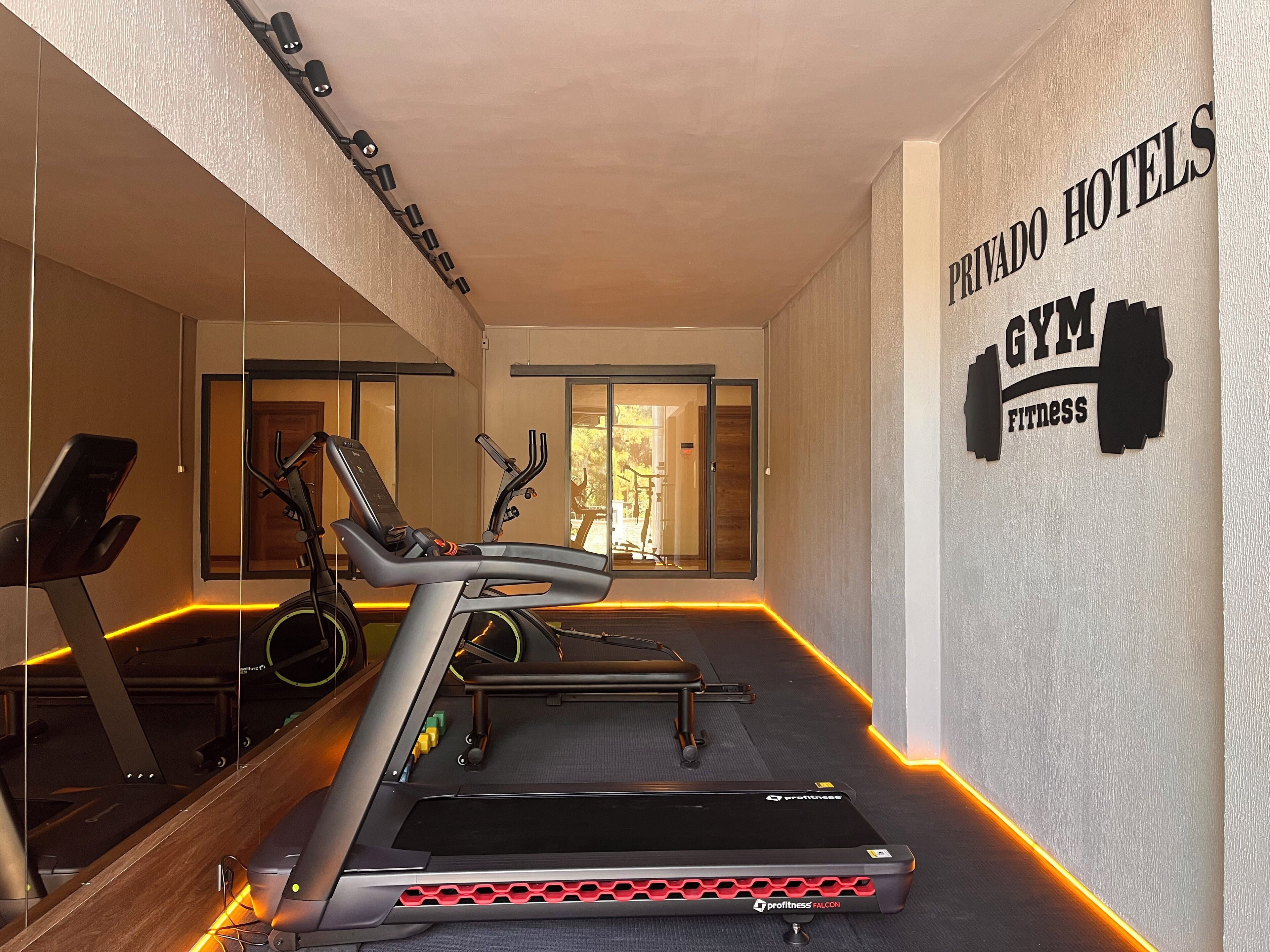 Privado Hotels Privado Hotels