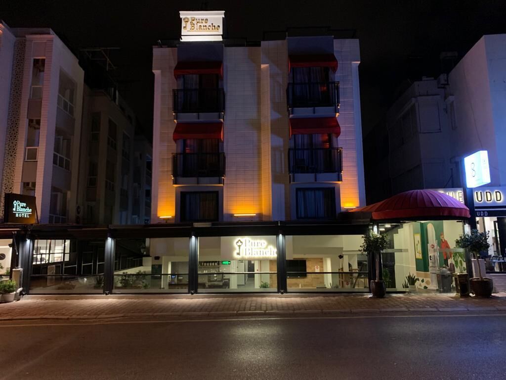 Pure Blanche Hotel Pure Blanche Hotel