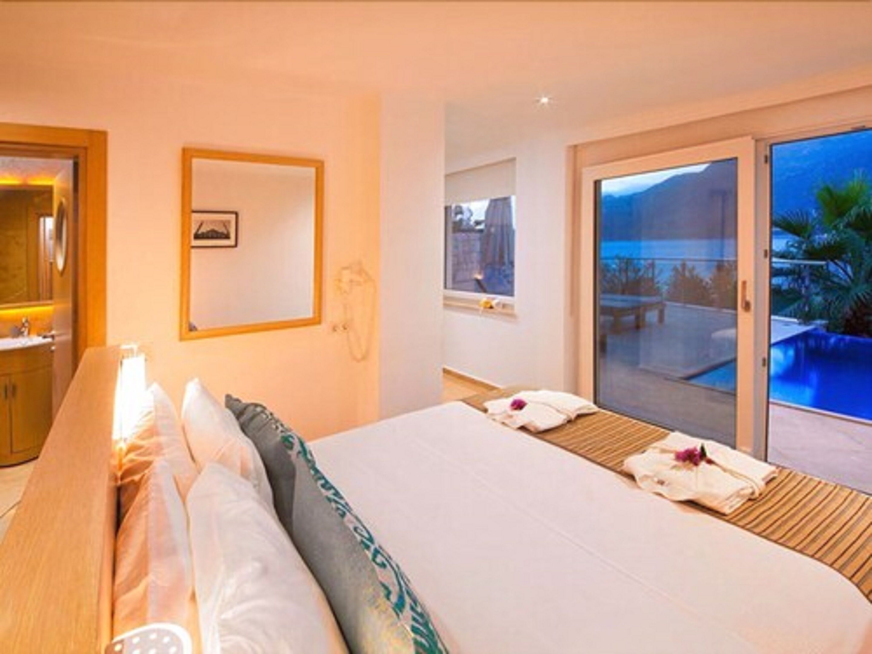 Mekvin Hotels Deniz Feneri Lighthouse Mekvin Hotels Deniz Feneri Lighthouse