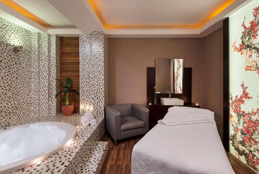 DoubleTree by Hilton Antalya-Kemer All-Inclusive Resort