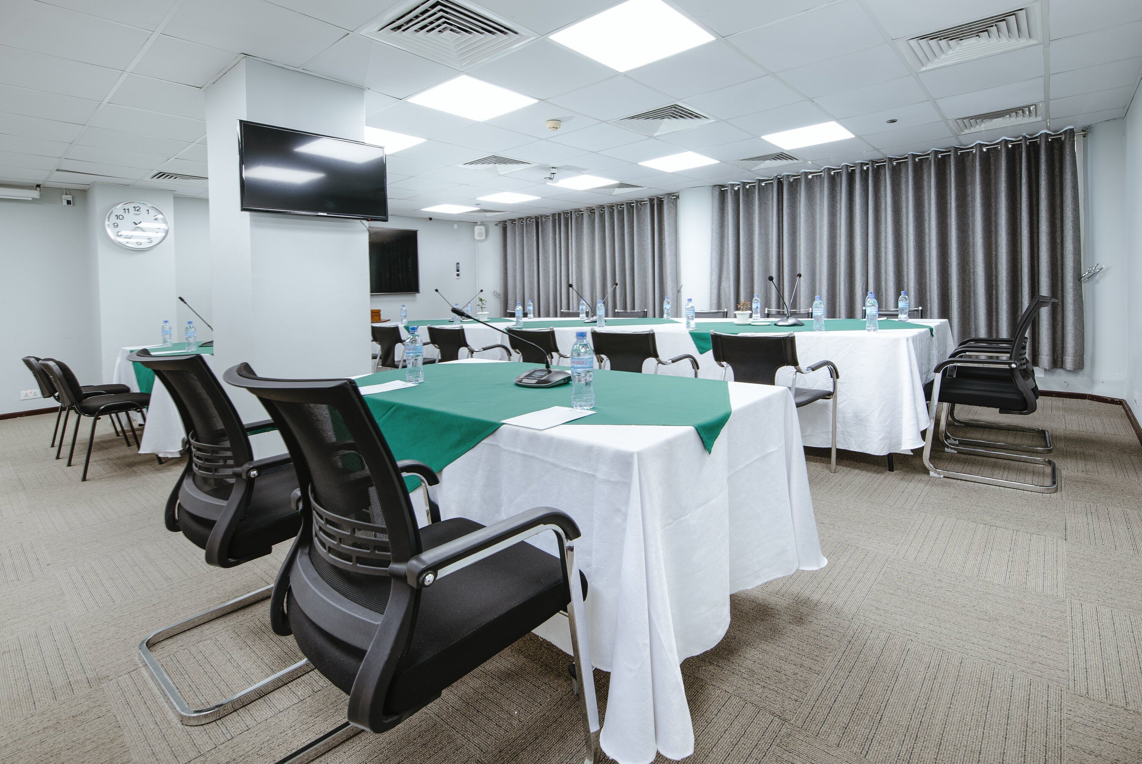 Holiday Inn Dar es Salam