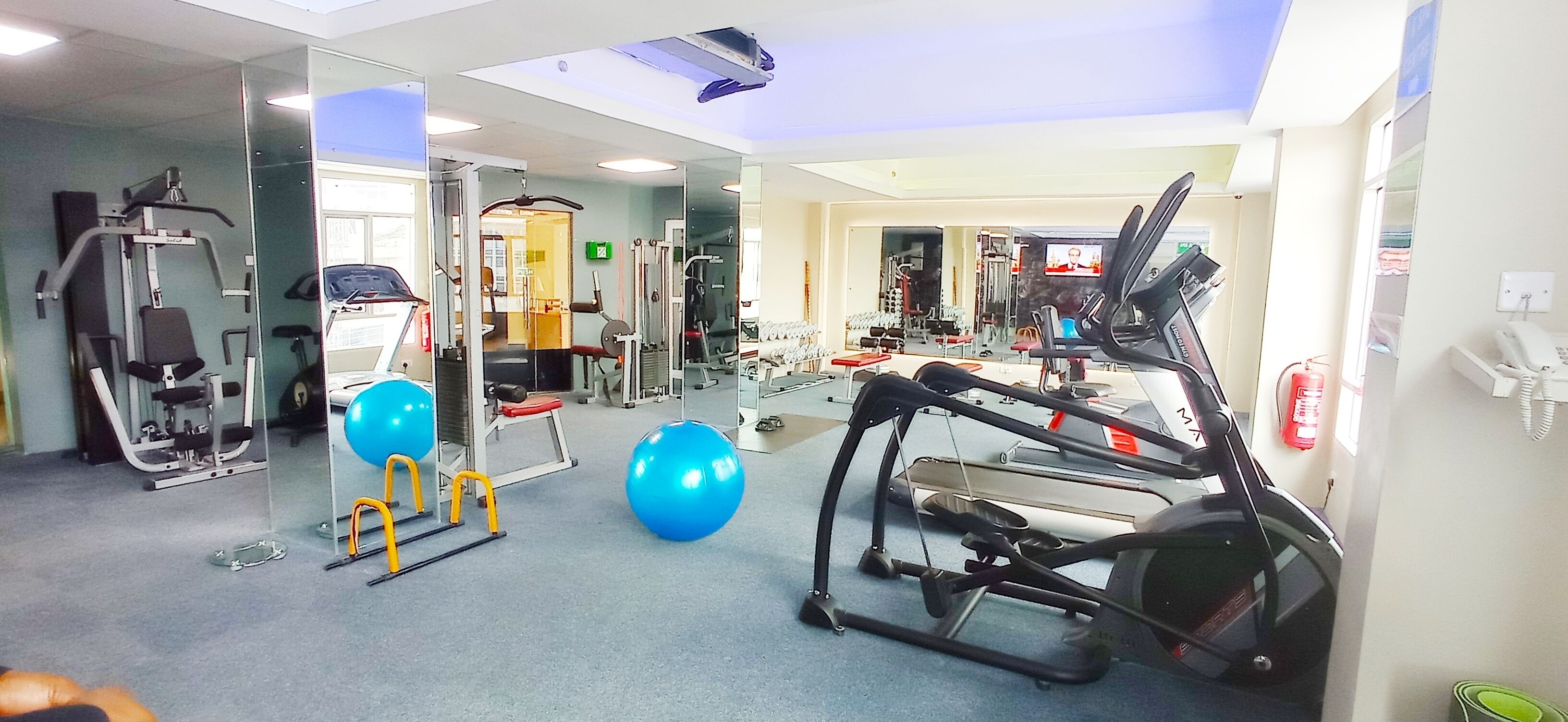 Holiday Inn Dar es Salam