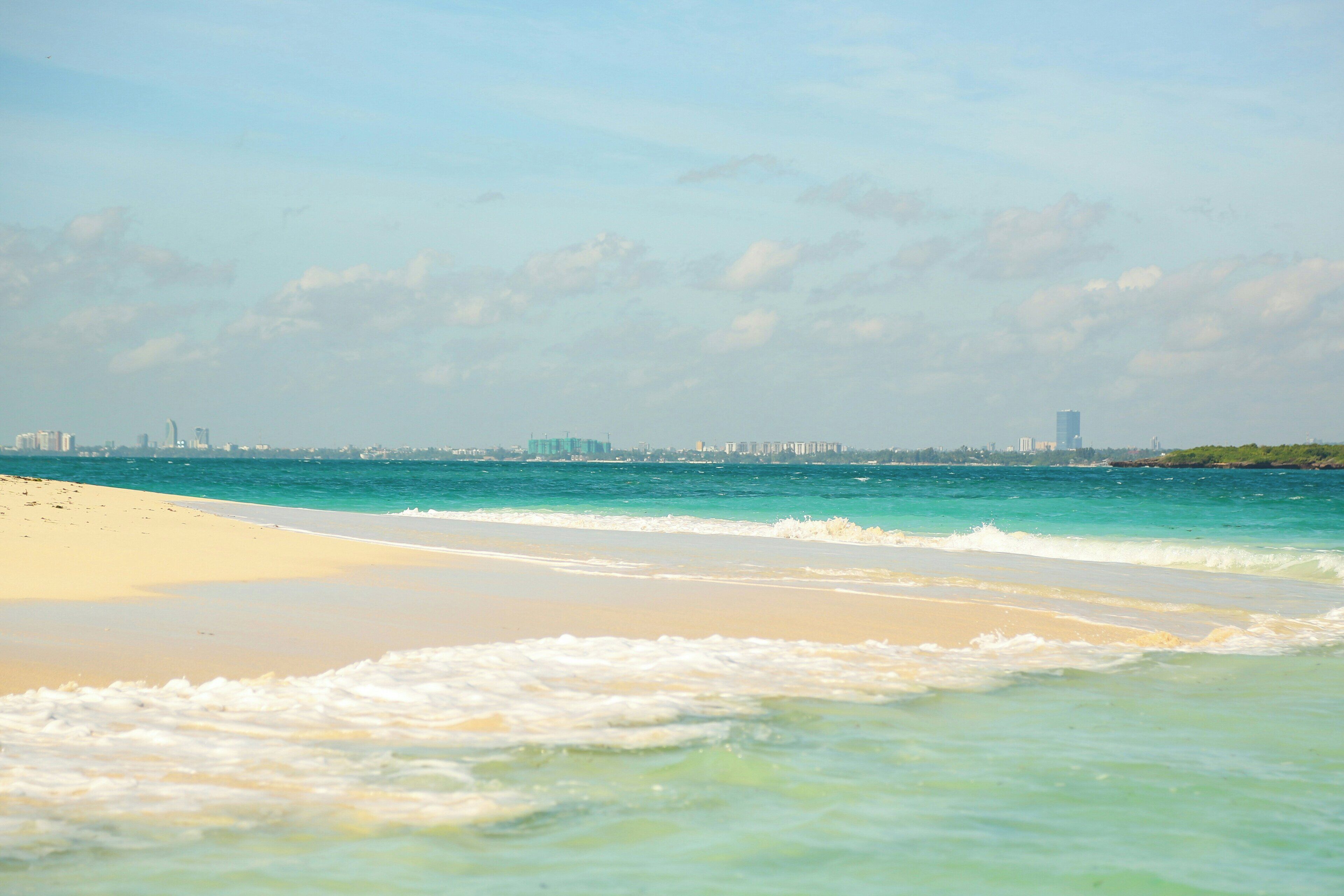 Holiday Inn Dar es Salam