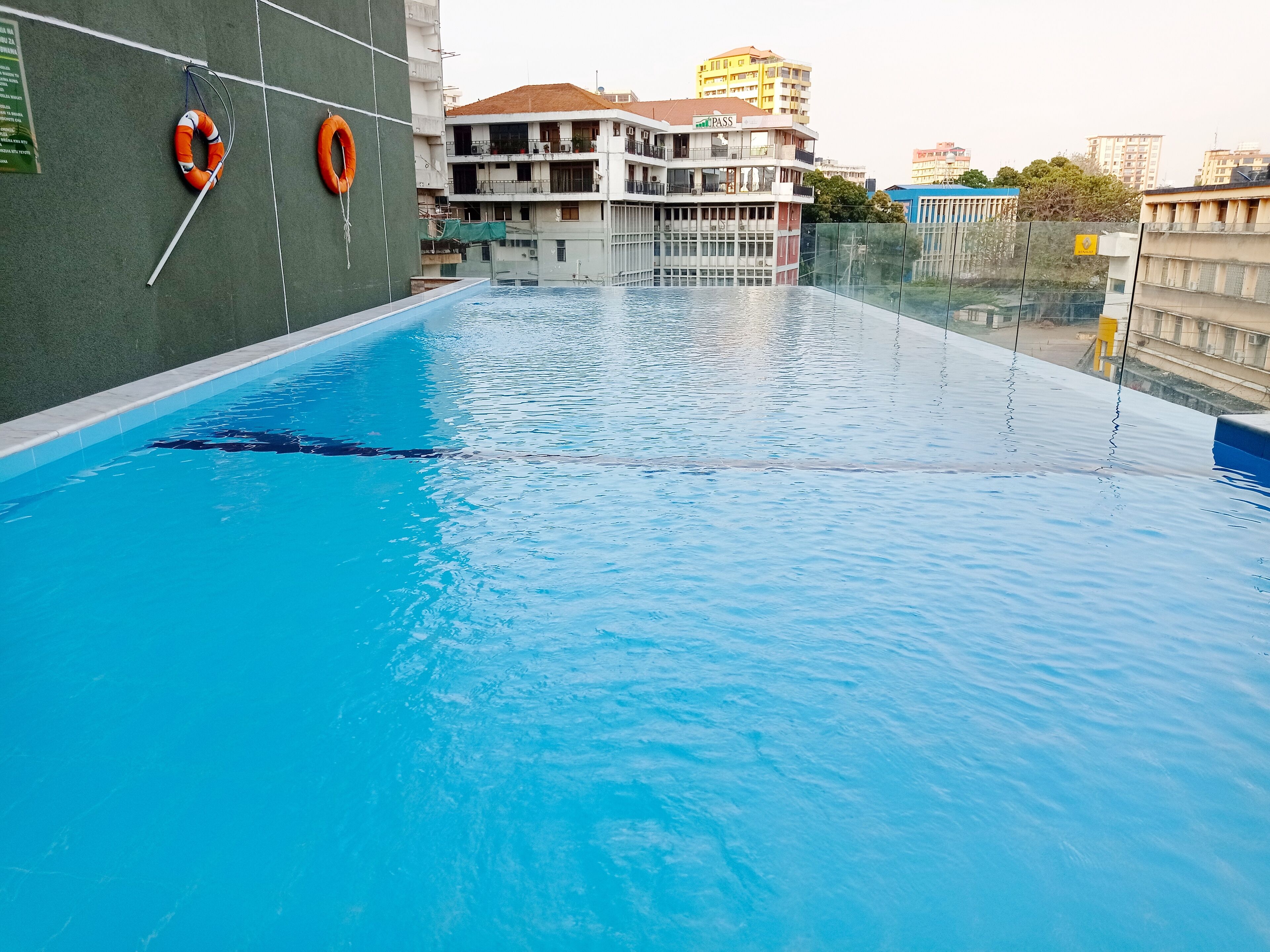 Holiday Inn Dar es Salam